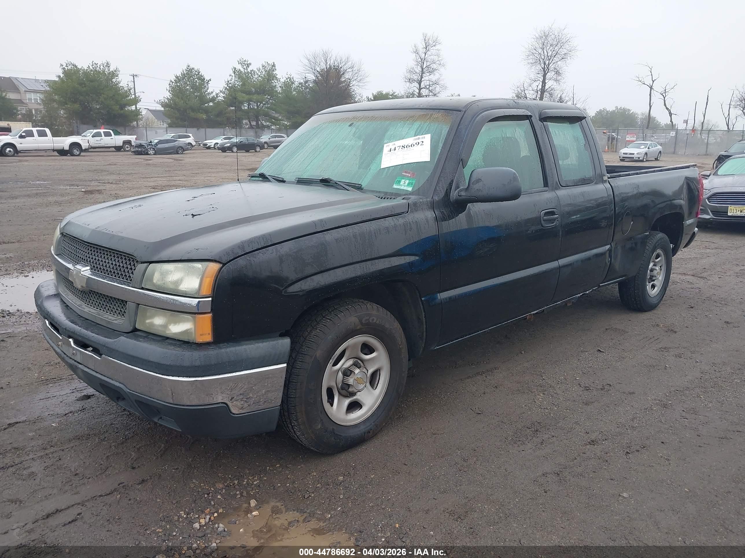 CHEVROLET SILVERADO image 2