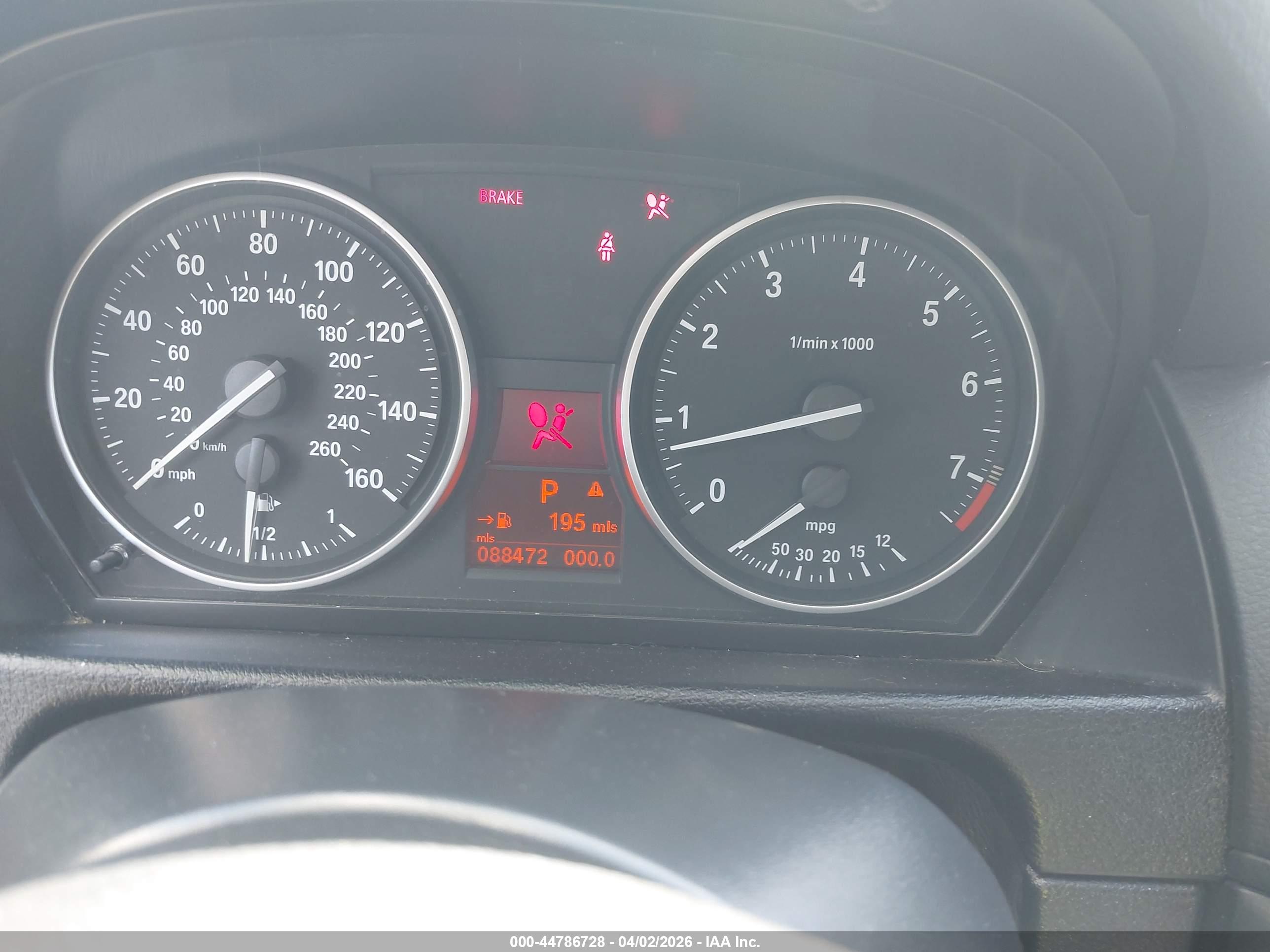 BMW X1 image 7