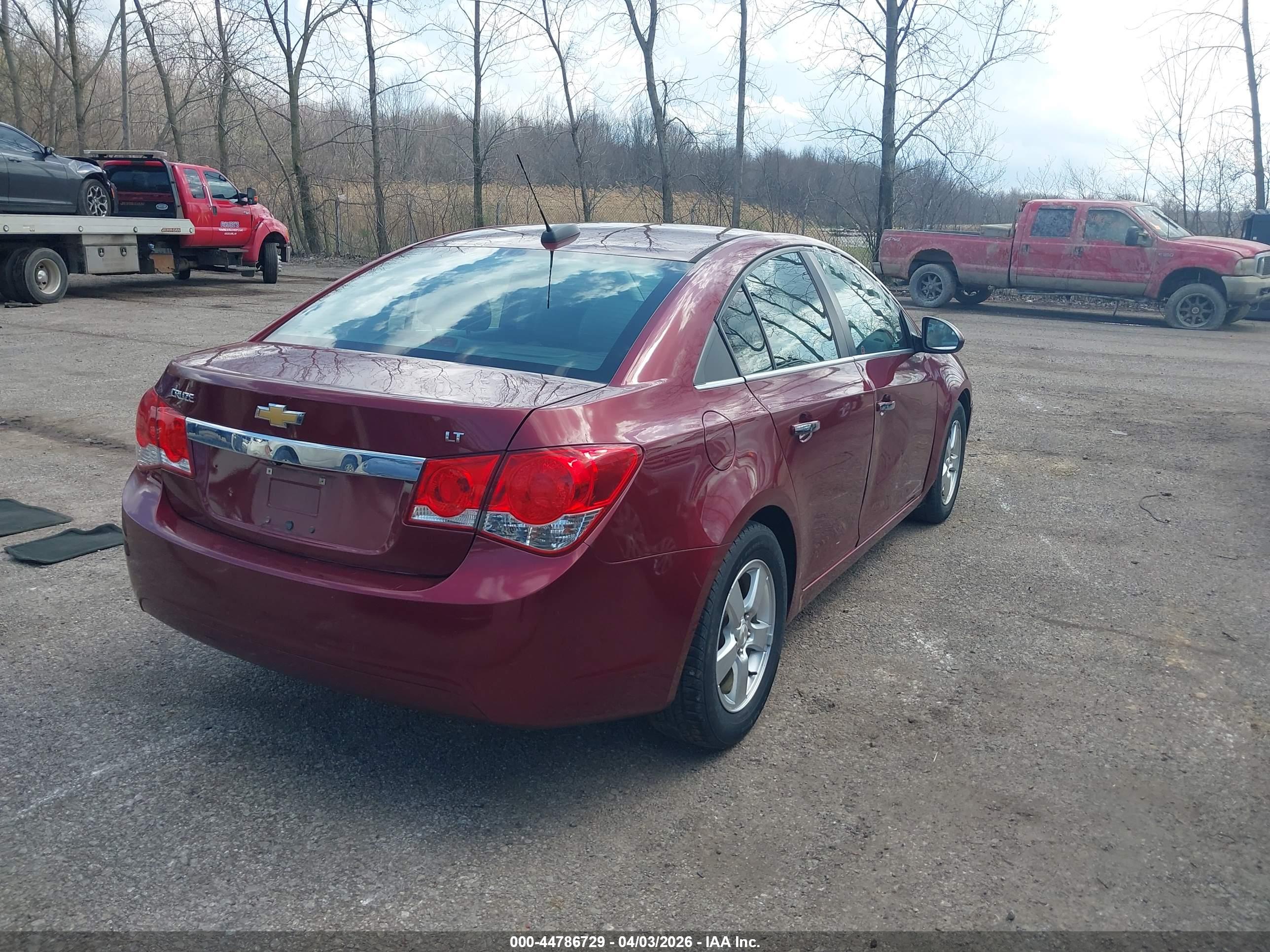 CHEVROLET CRUZE image 4
