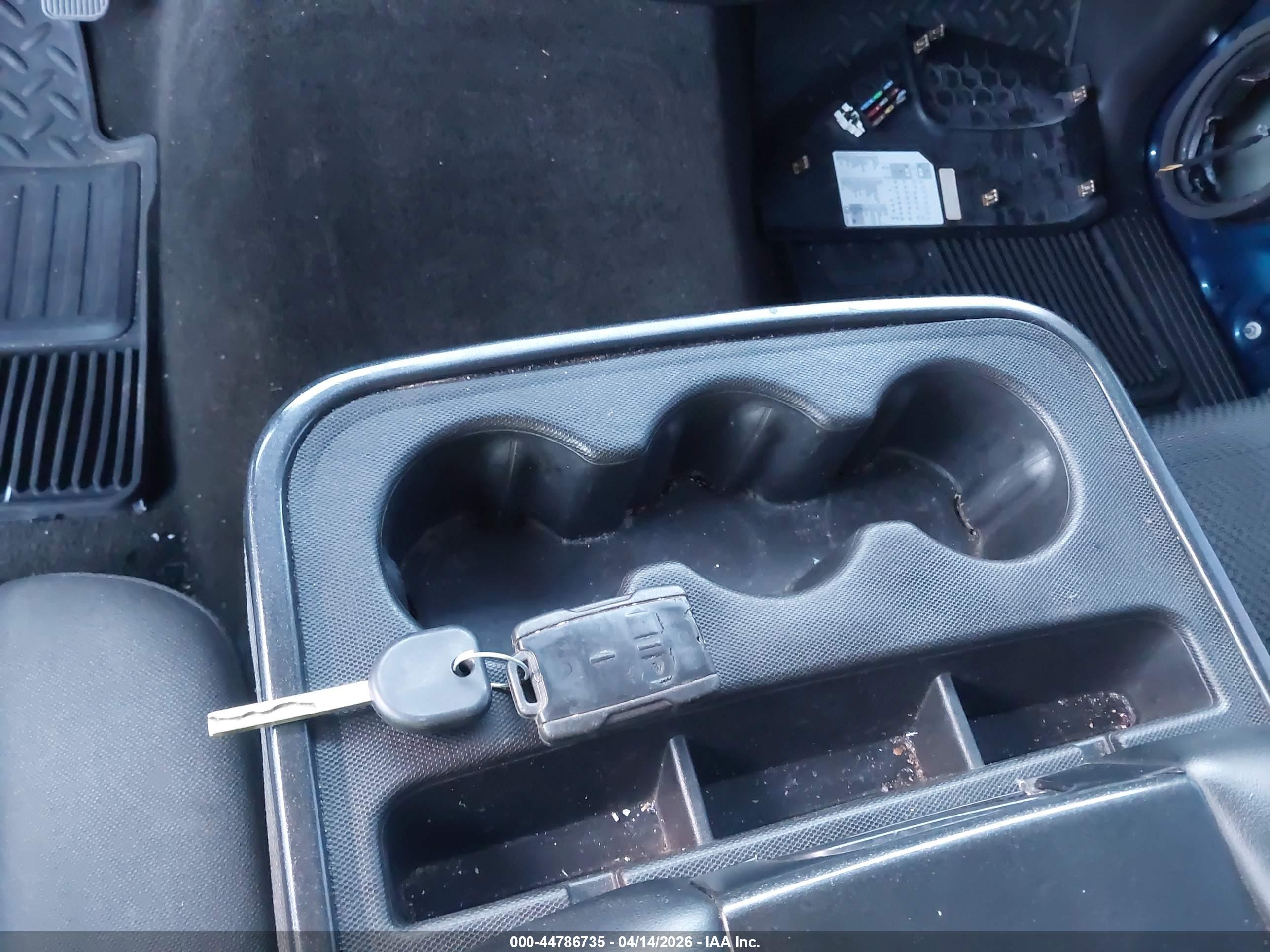 CHEVROLET SILVERADO image 11