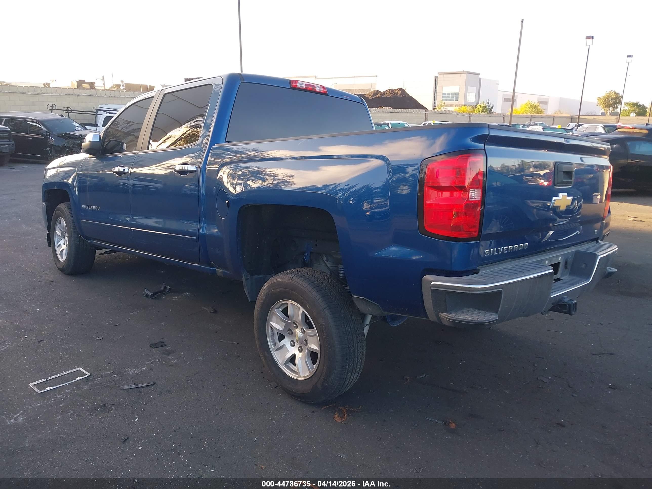 CHEVROLET SILVERADO image 3
