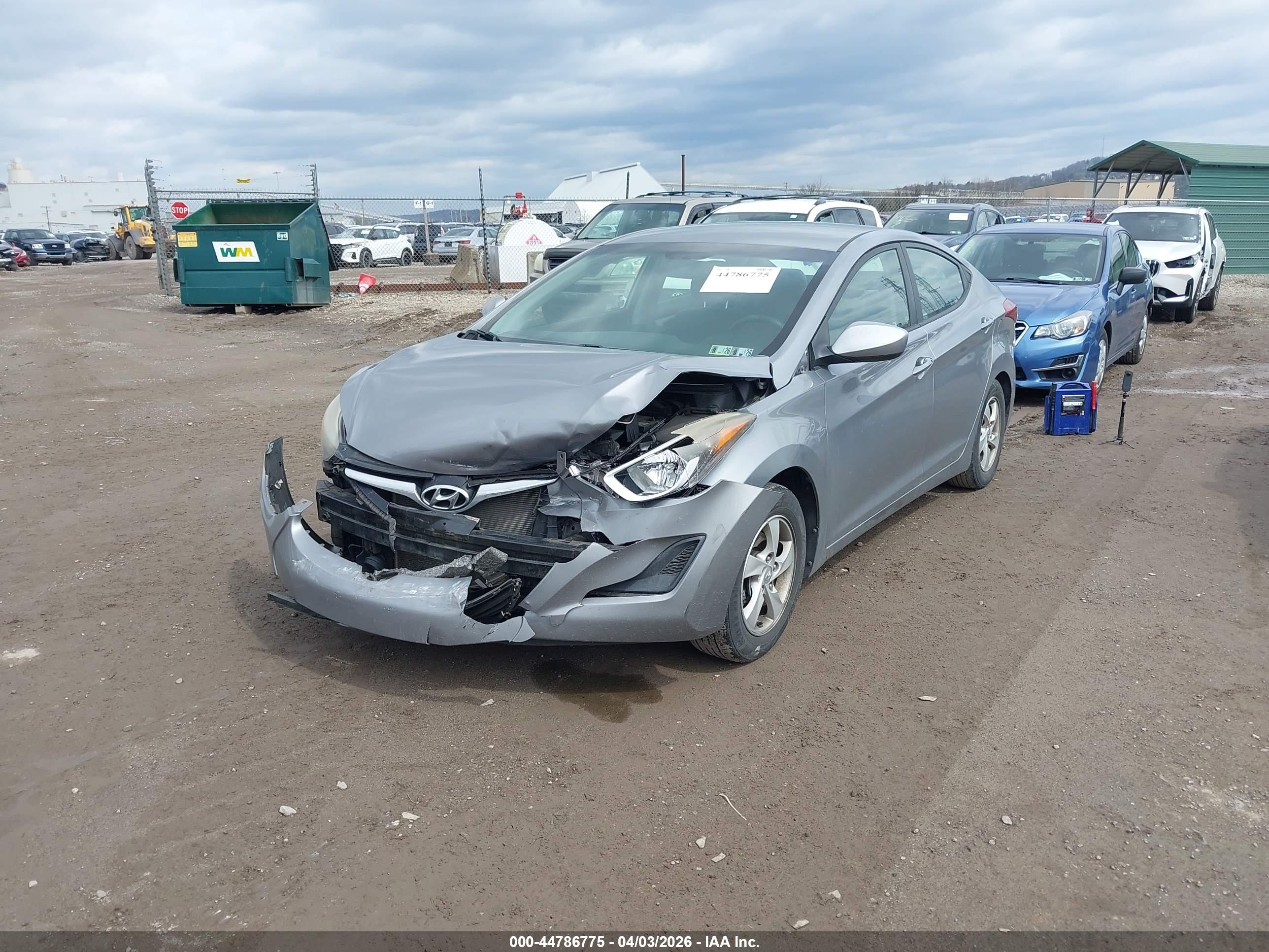 HYUNDAI ELANTRA image 2