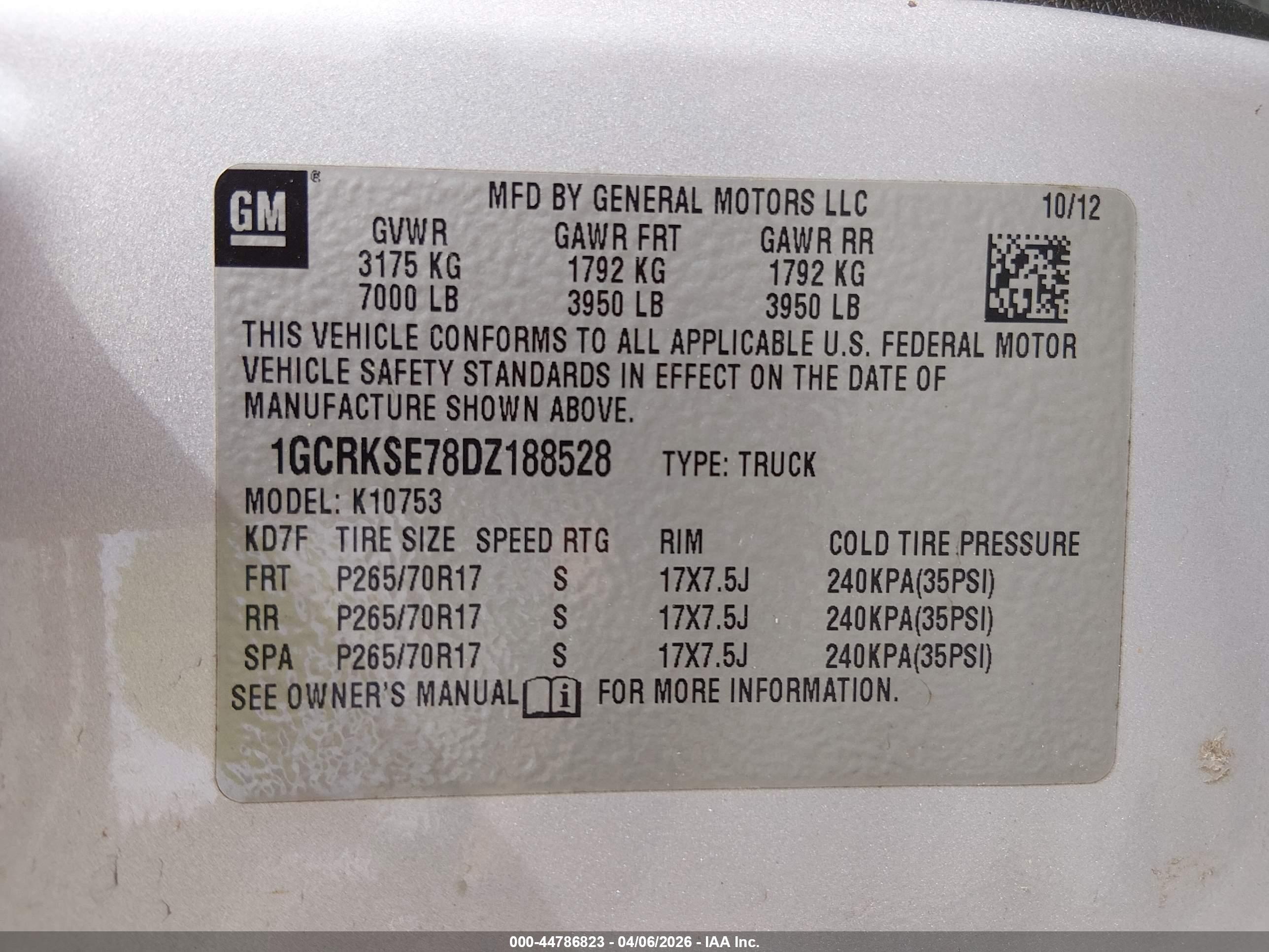 CHEVROLET SILVERADO image 9