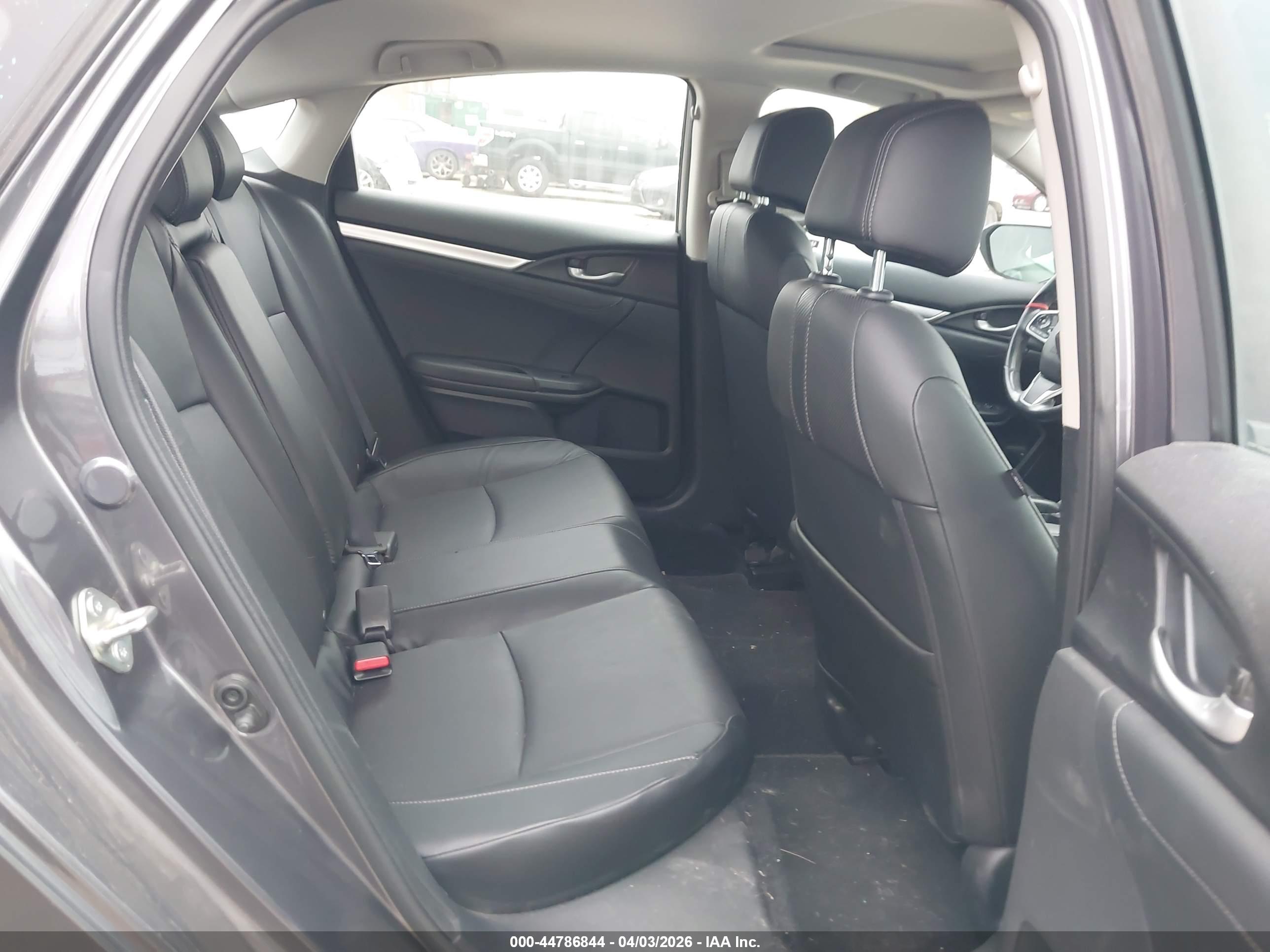 HONDA CIVIC image 8