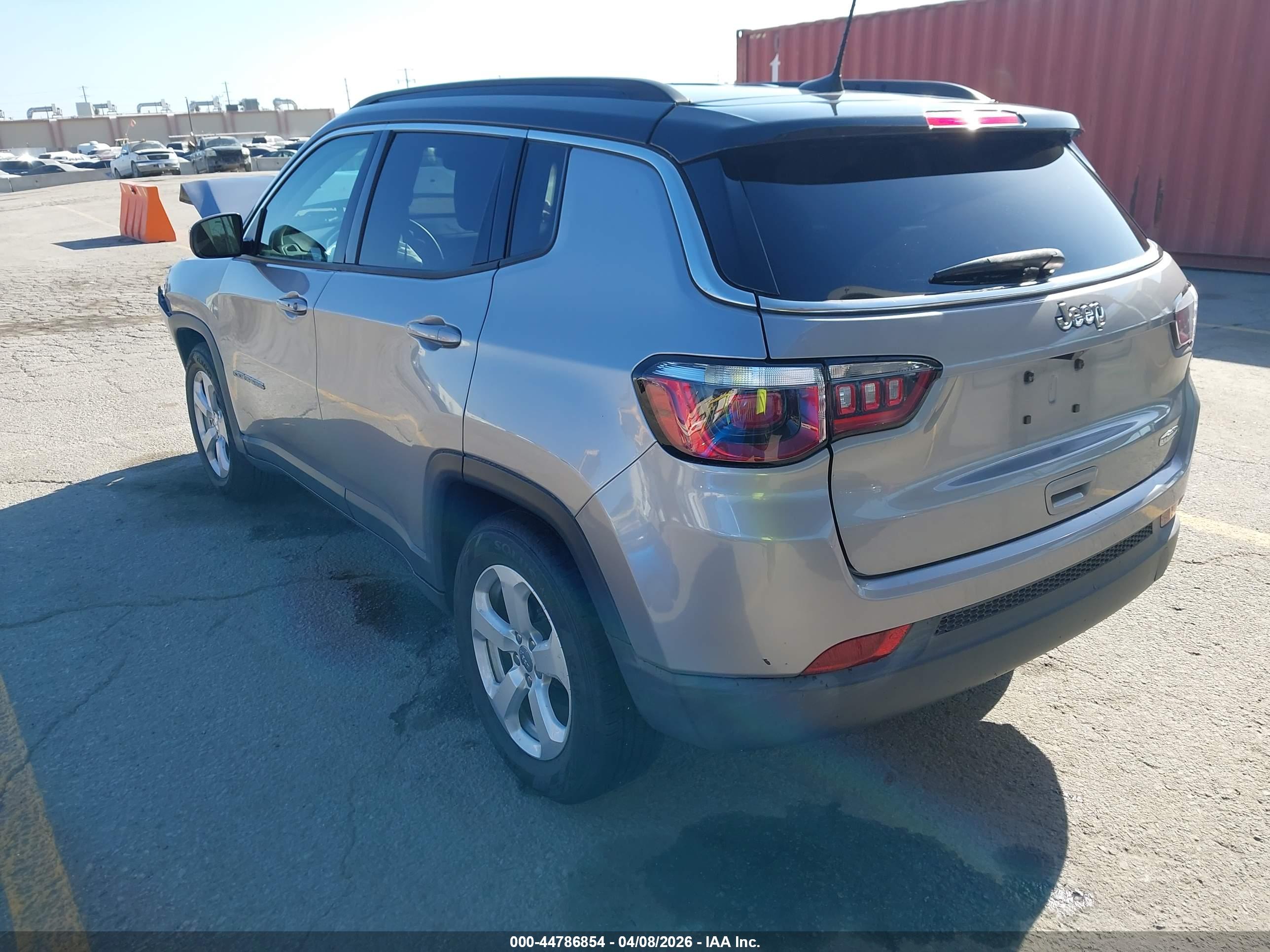 JEEP COMPASS image 3