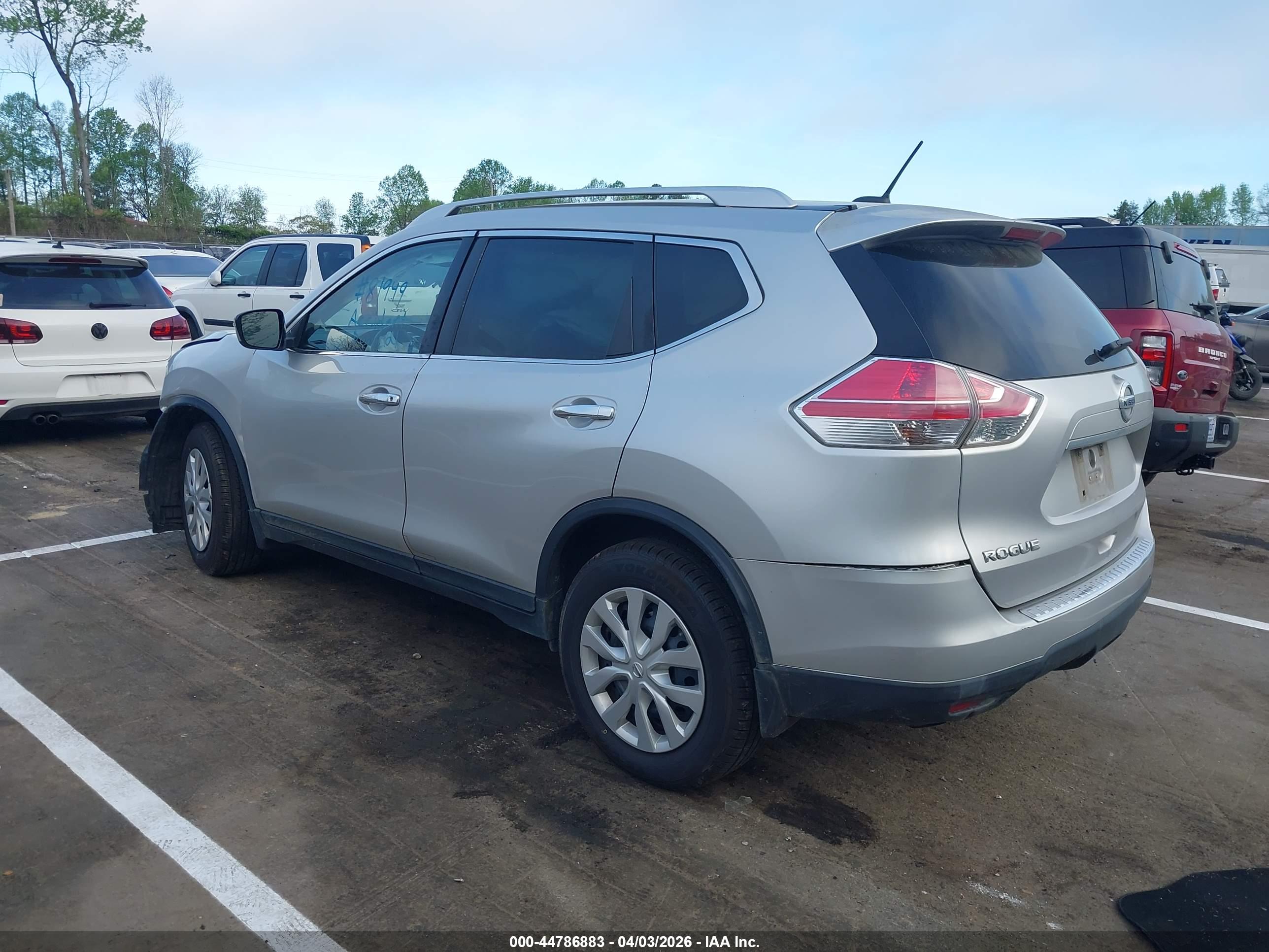 NISSAN ROGUE image 3