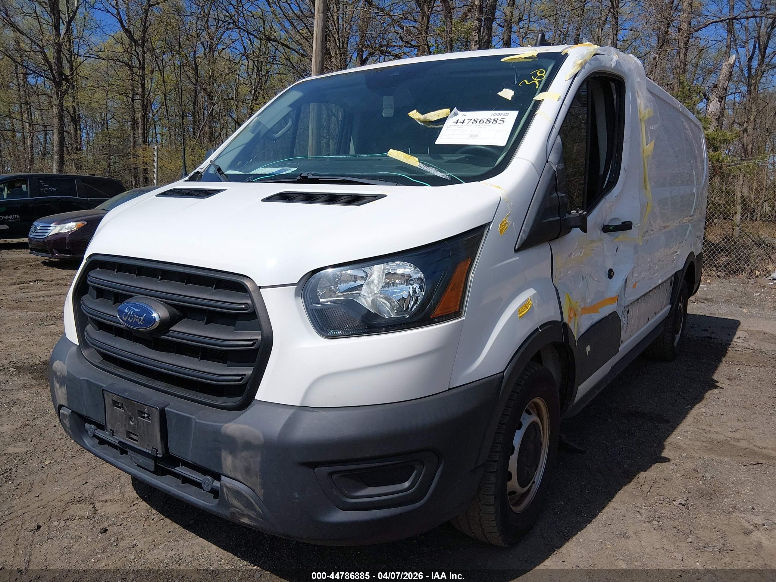 FORD TRANSIT-150 image 2