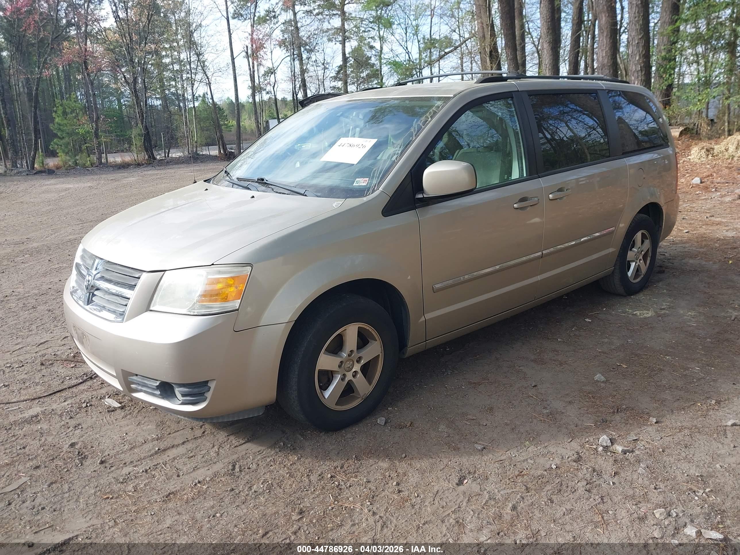 DODGE GRAND image 2