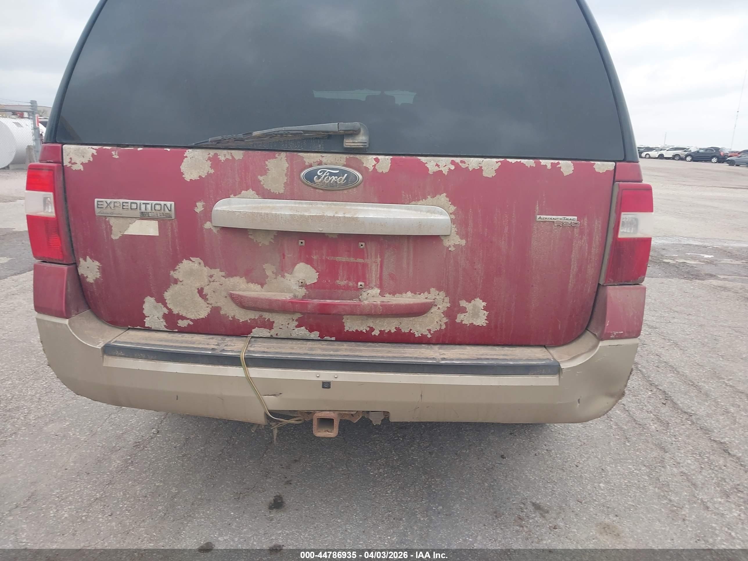 FORD EXPEDITION image 6