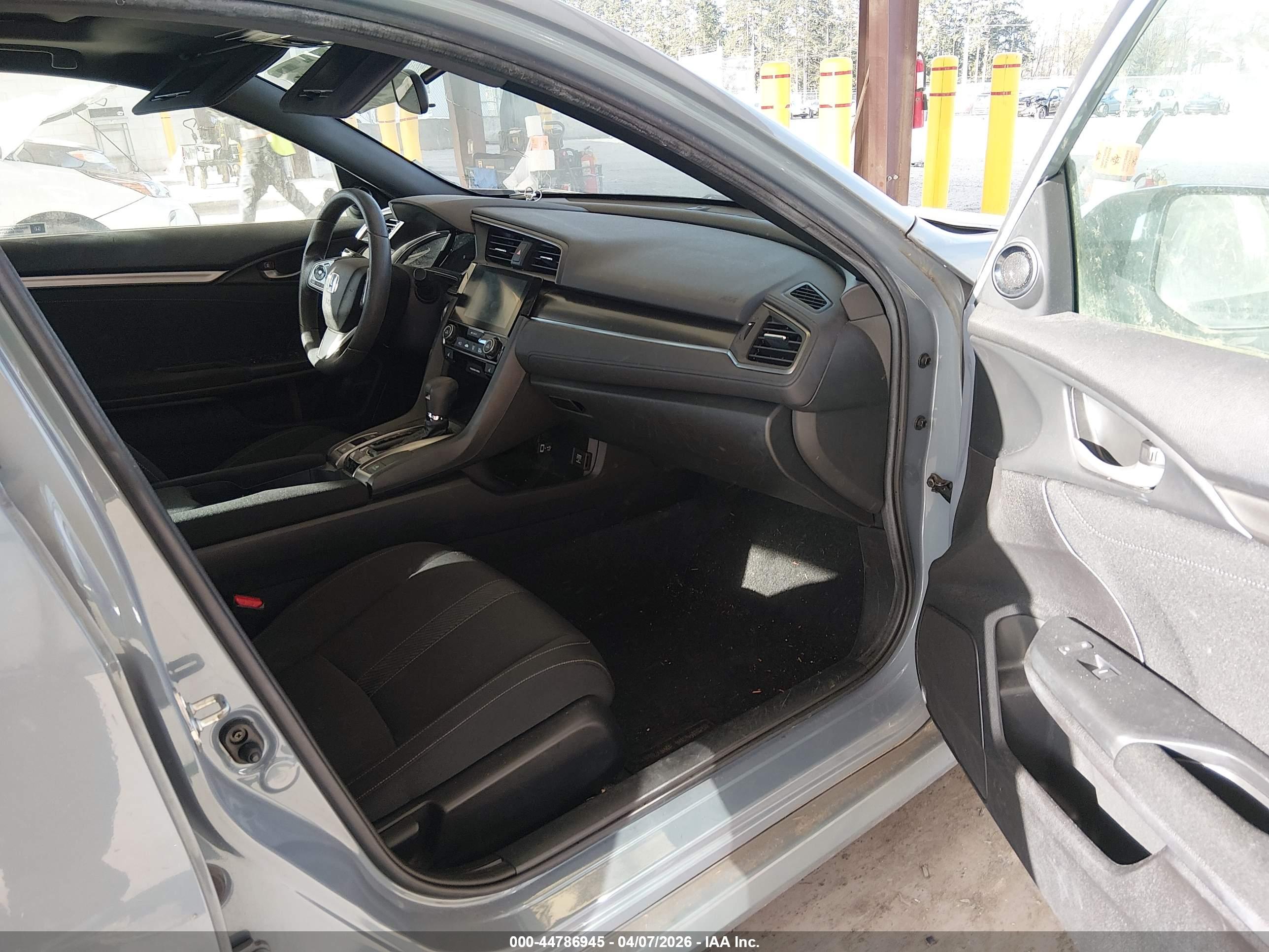 HONDA CIVIC image 5