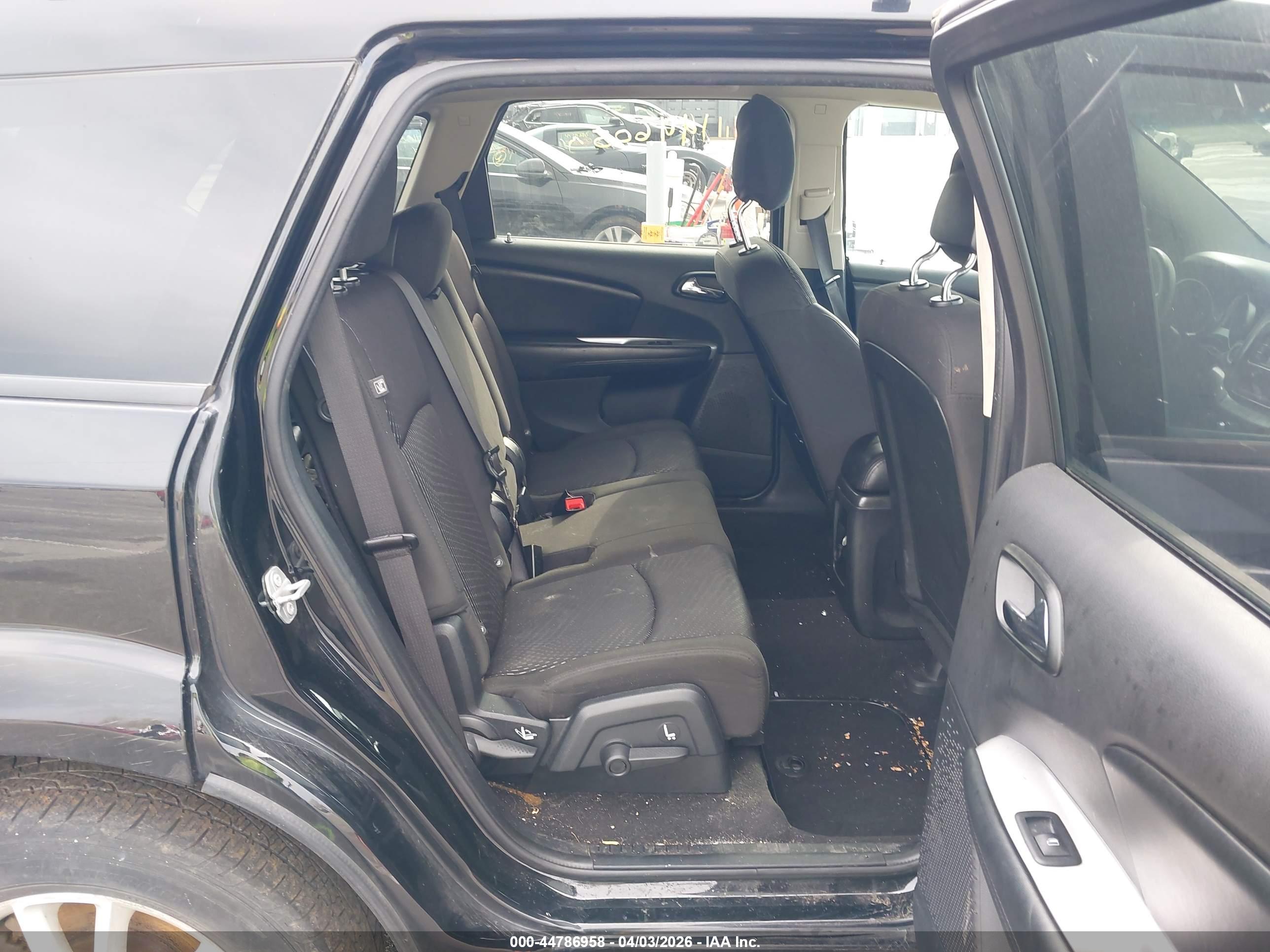 DODGE JOURNEY image 8