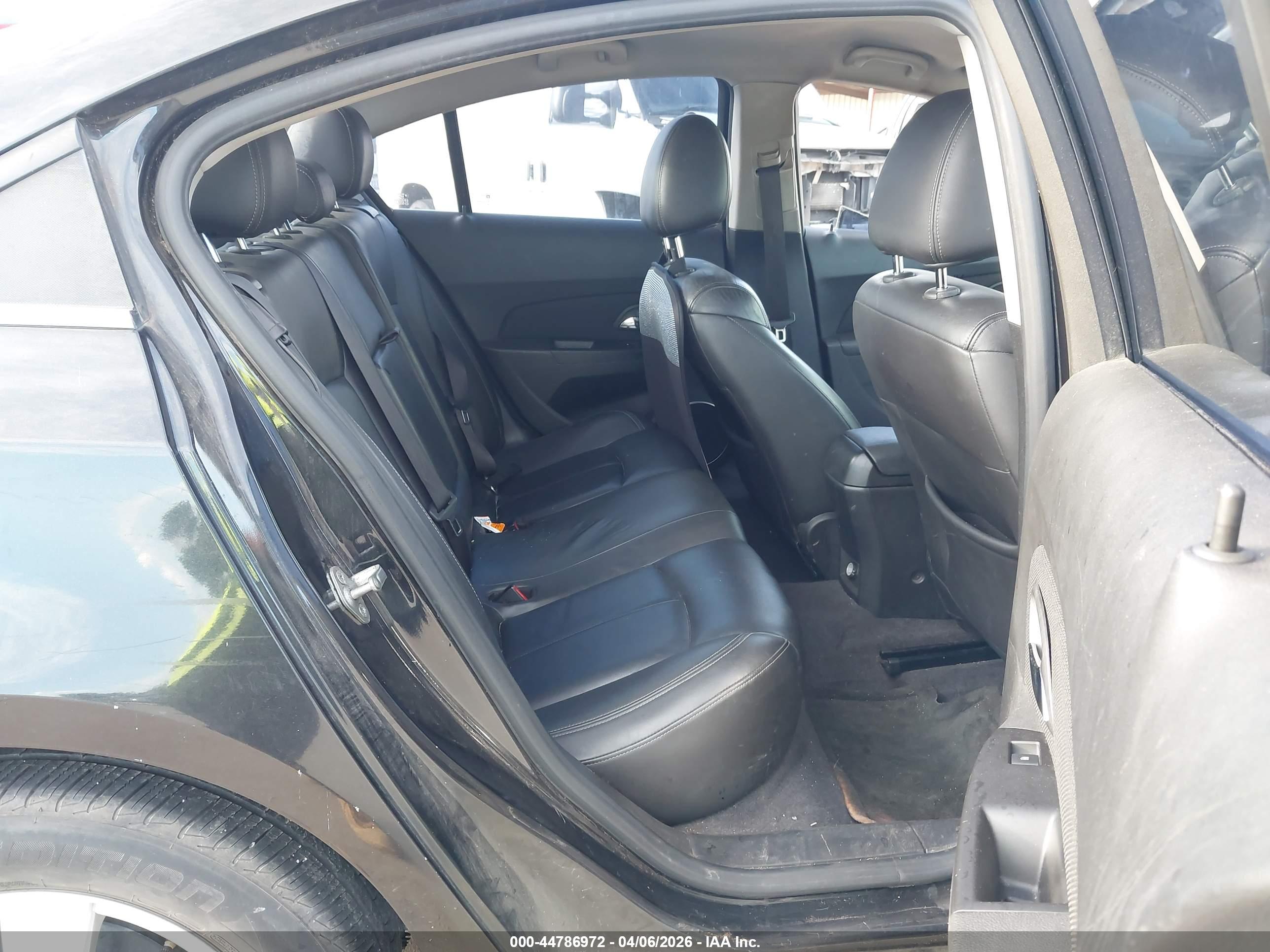 CHEVROLET CRUZE image 8