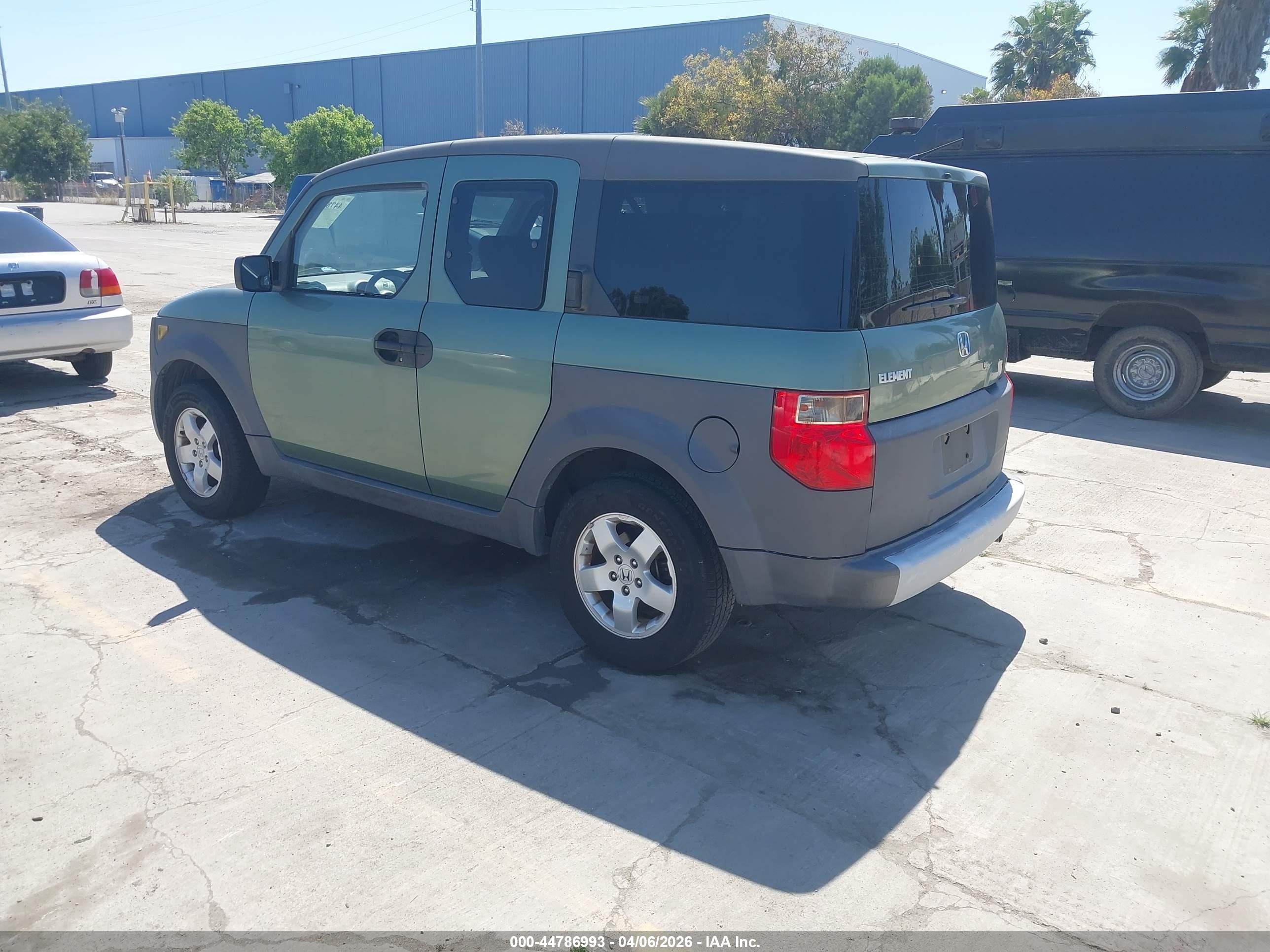 HONDA ELEMENT image 3