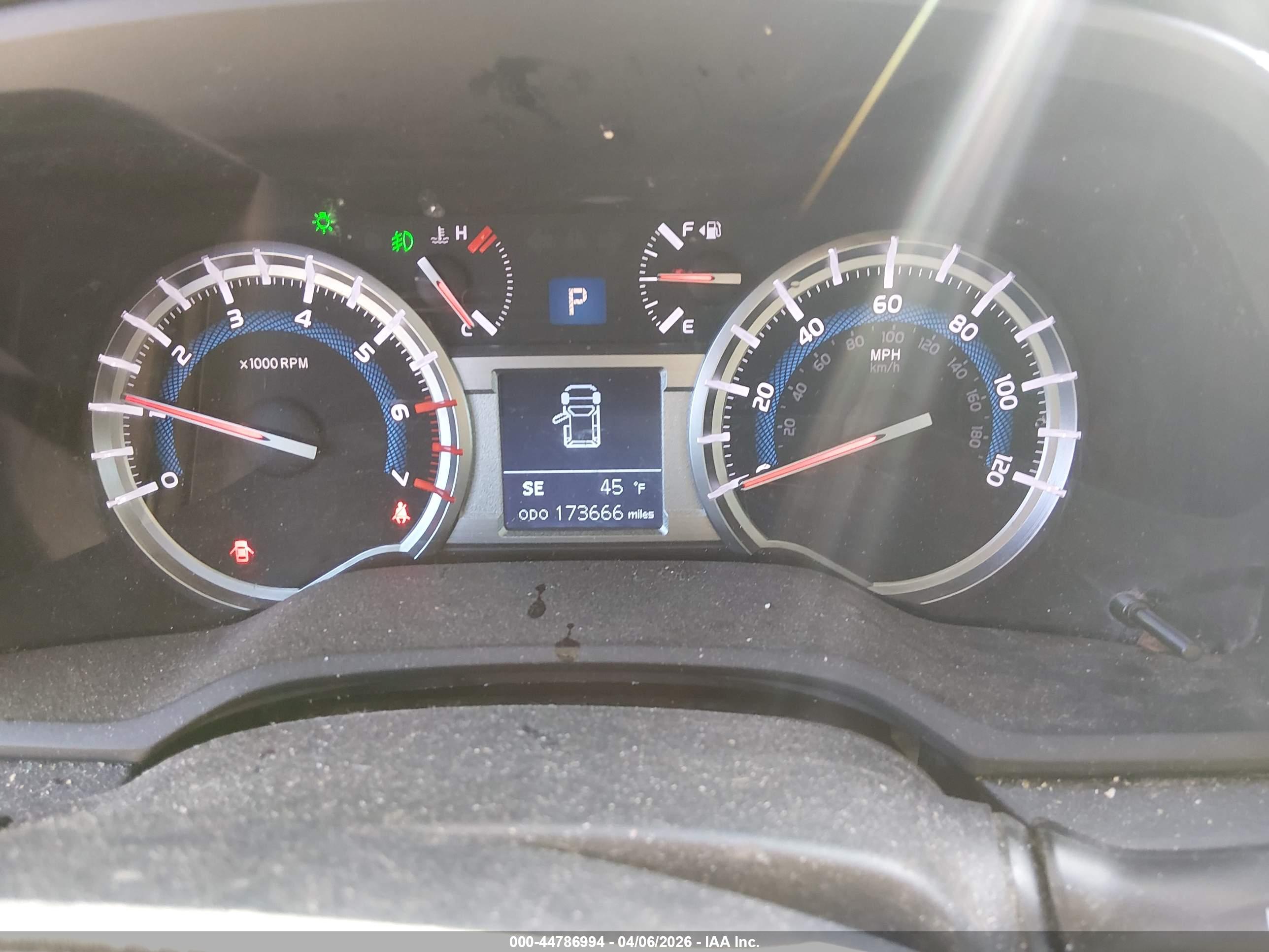 TOYOTA 4RUNNER image 7