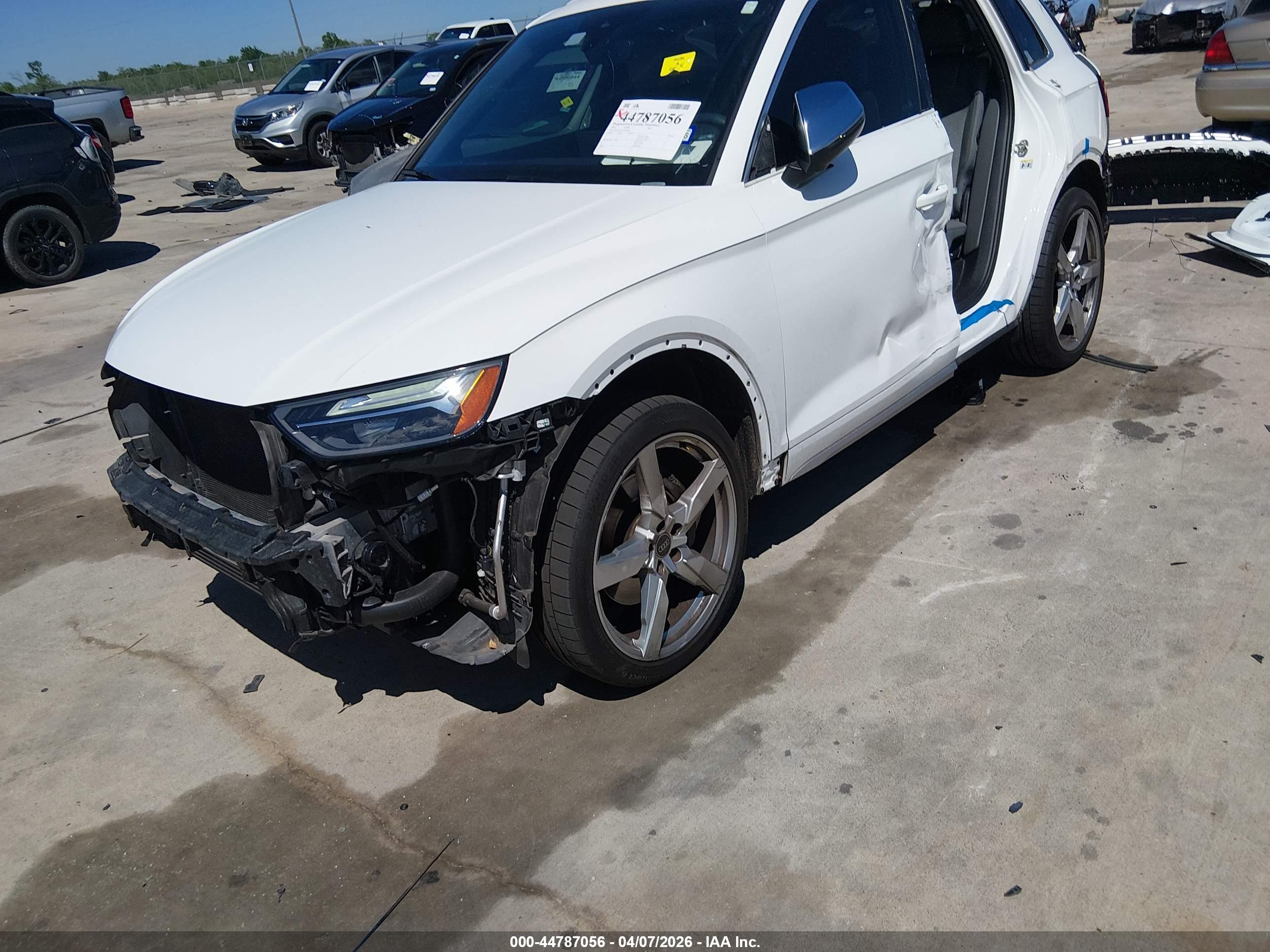 AUDI SQ5 image 2