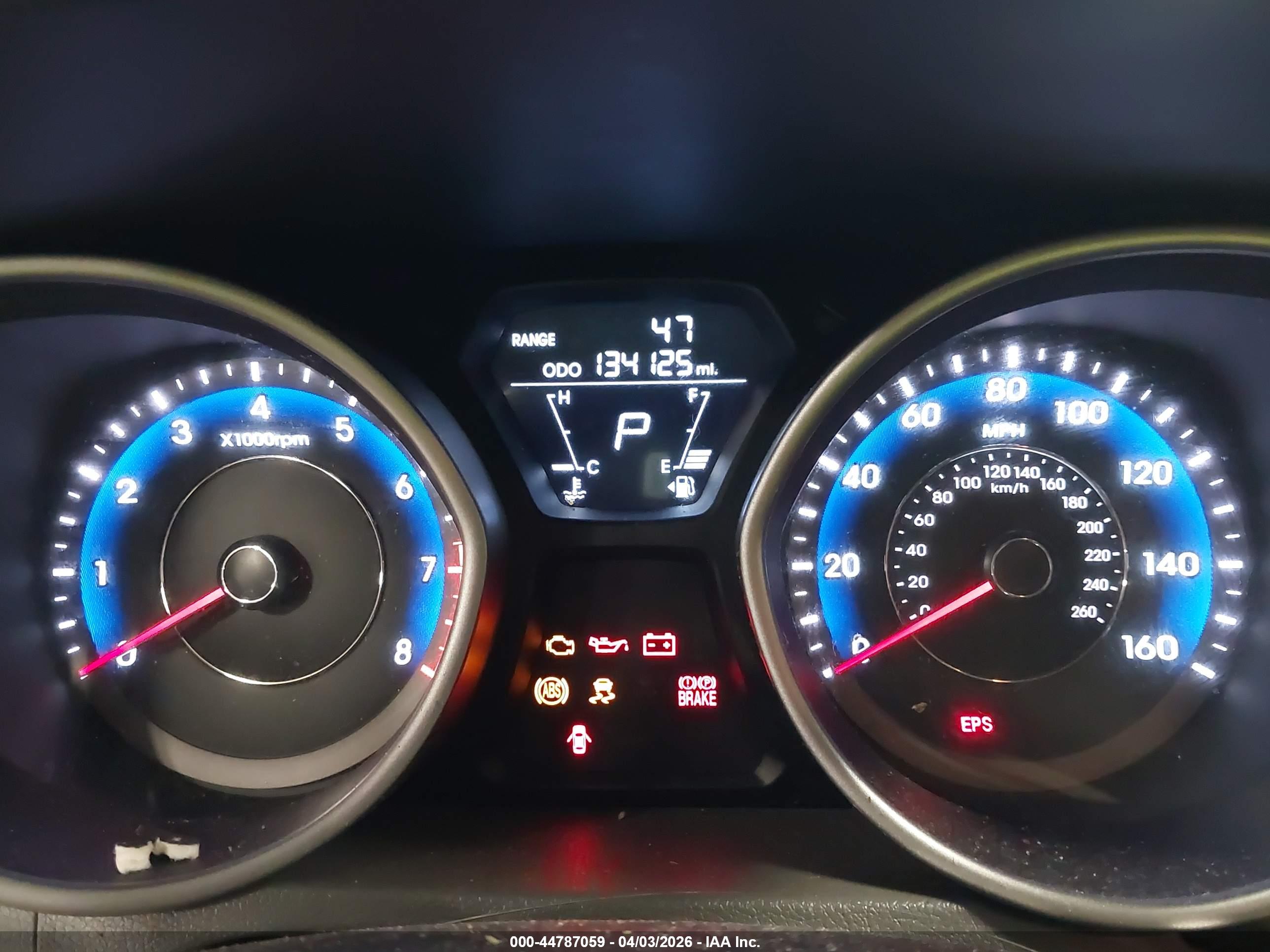 HYUNDAI ELANTRA image 7