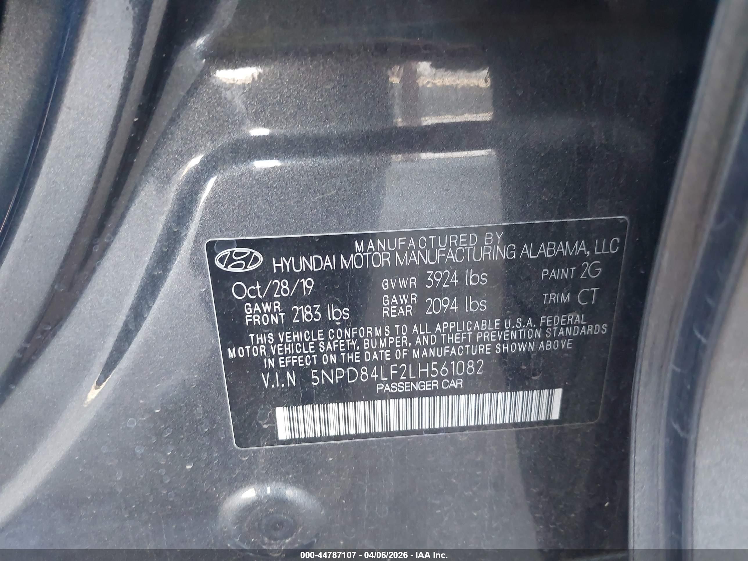 HYUNDAI ELANTRA image 9