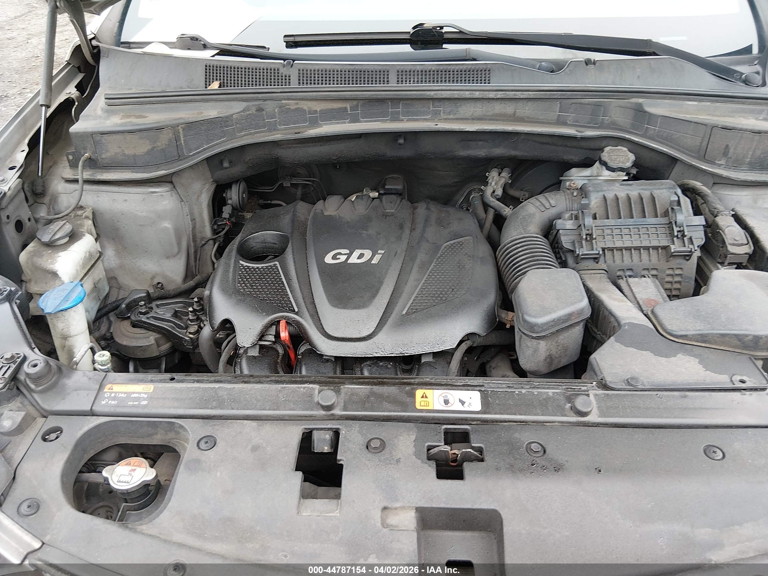 HYUNDAI SANTA image 10