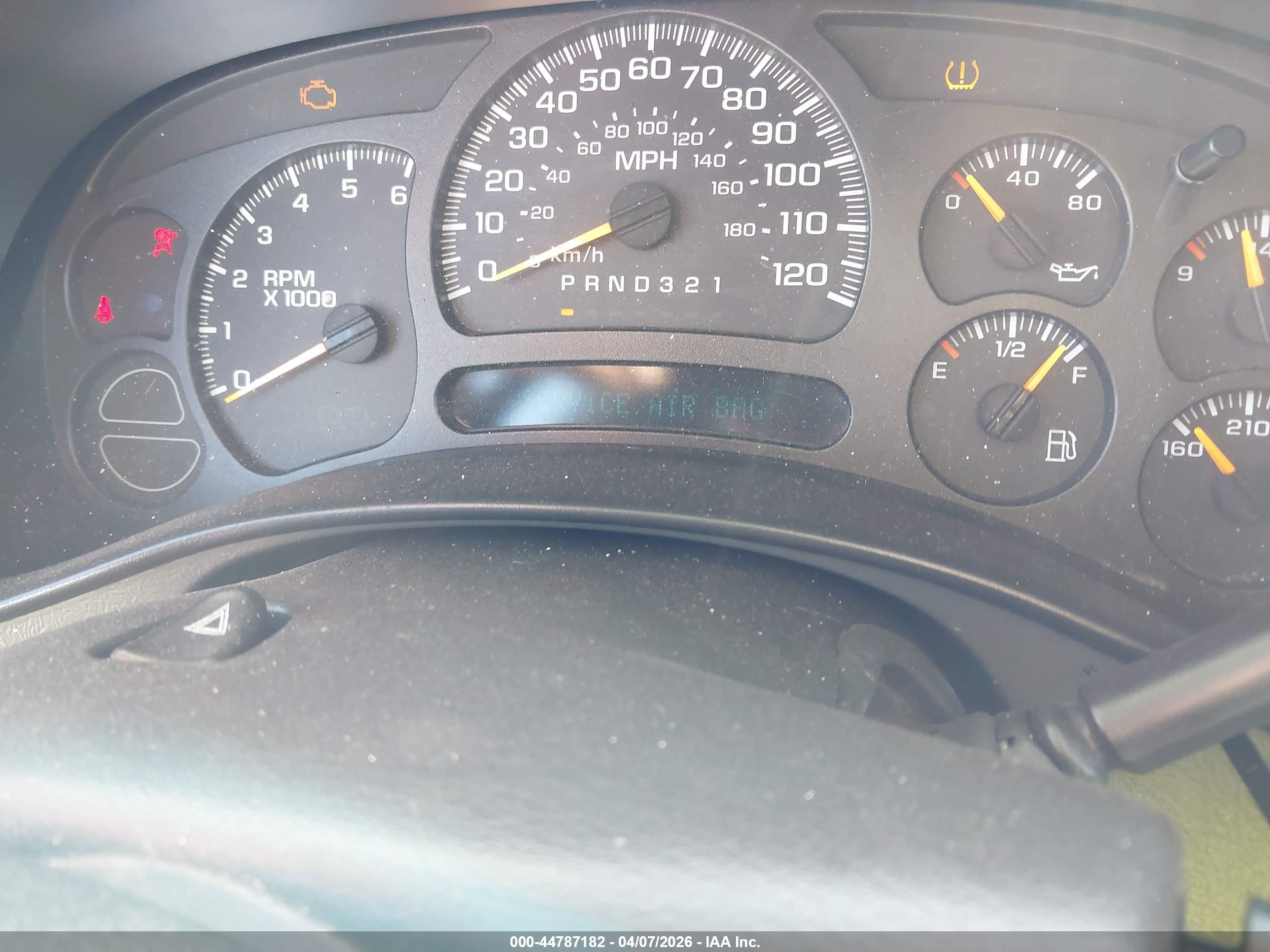 CHEVROLET TAHOE image 7