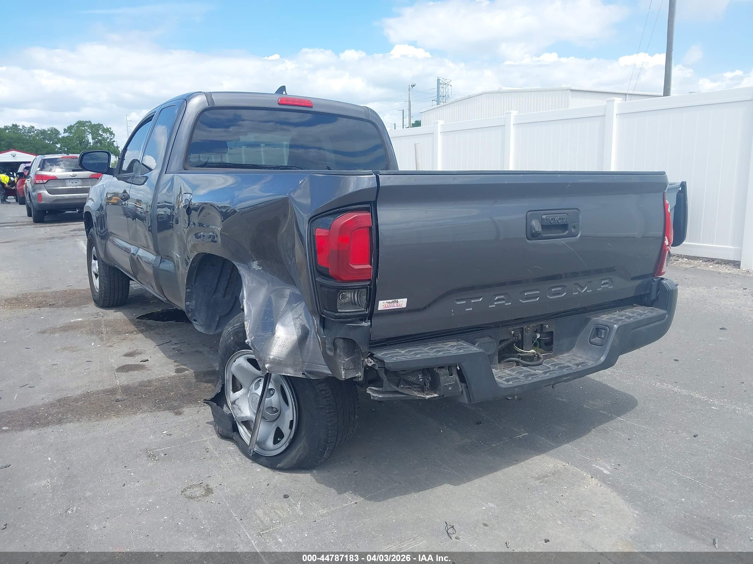 TOYOTA TACOMA image 3