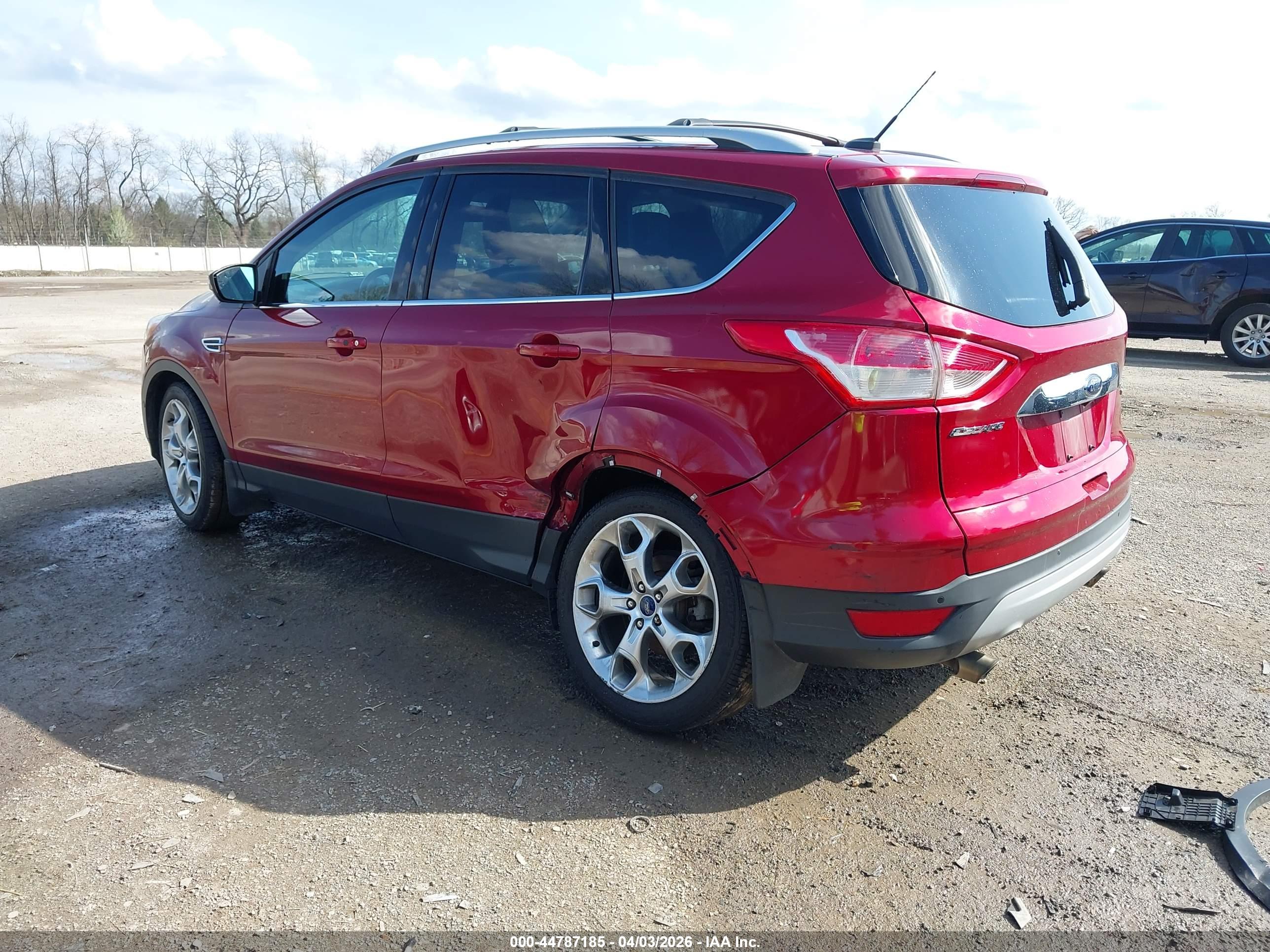 FORD ESCAPE image 3
