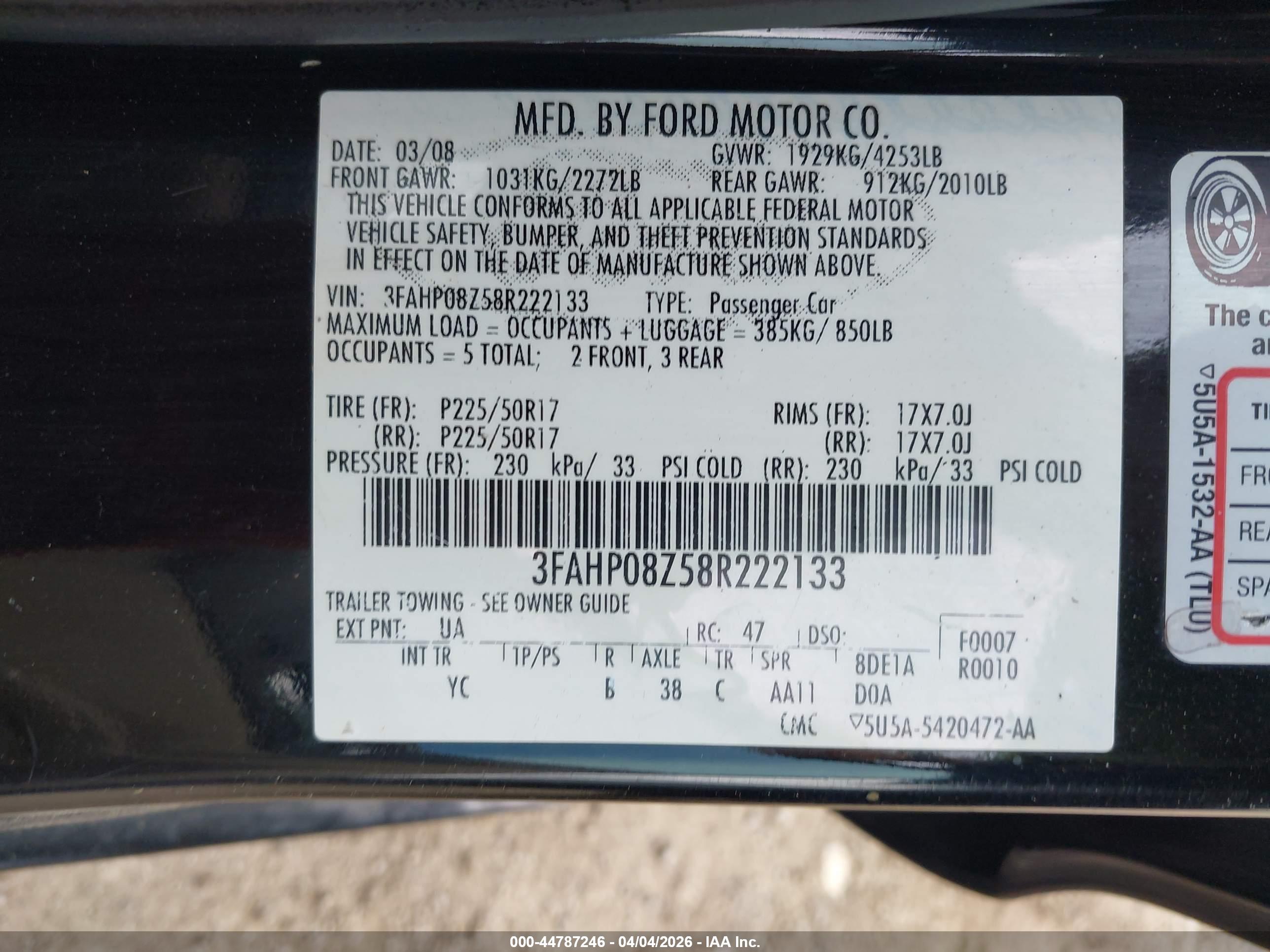FORD FUSION image 9