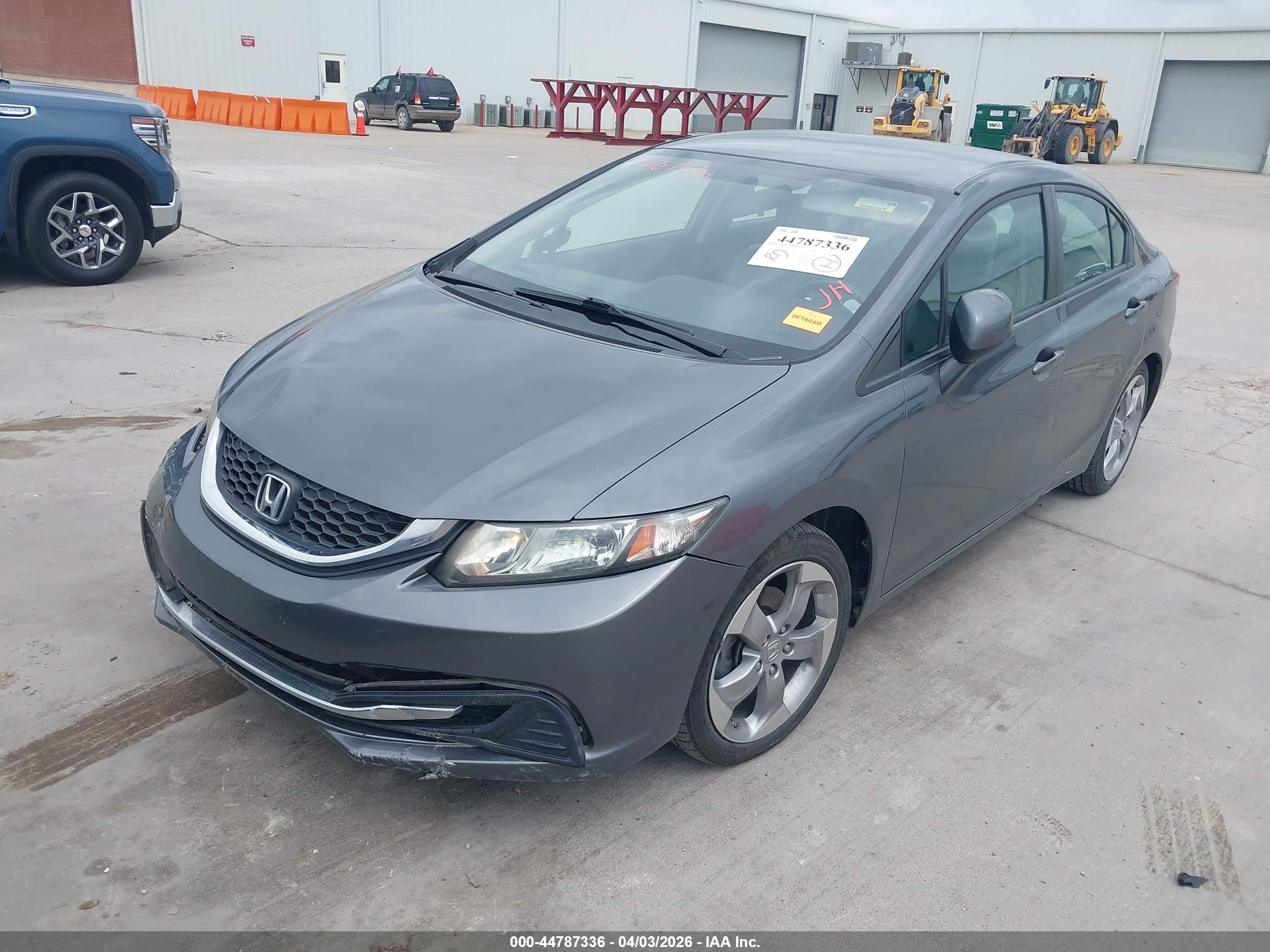 HONDA CIVIC image 2