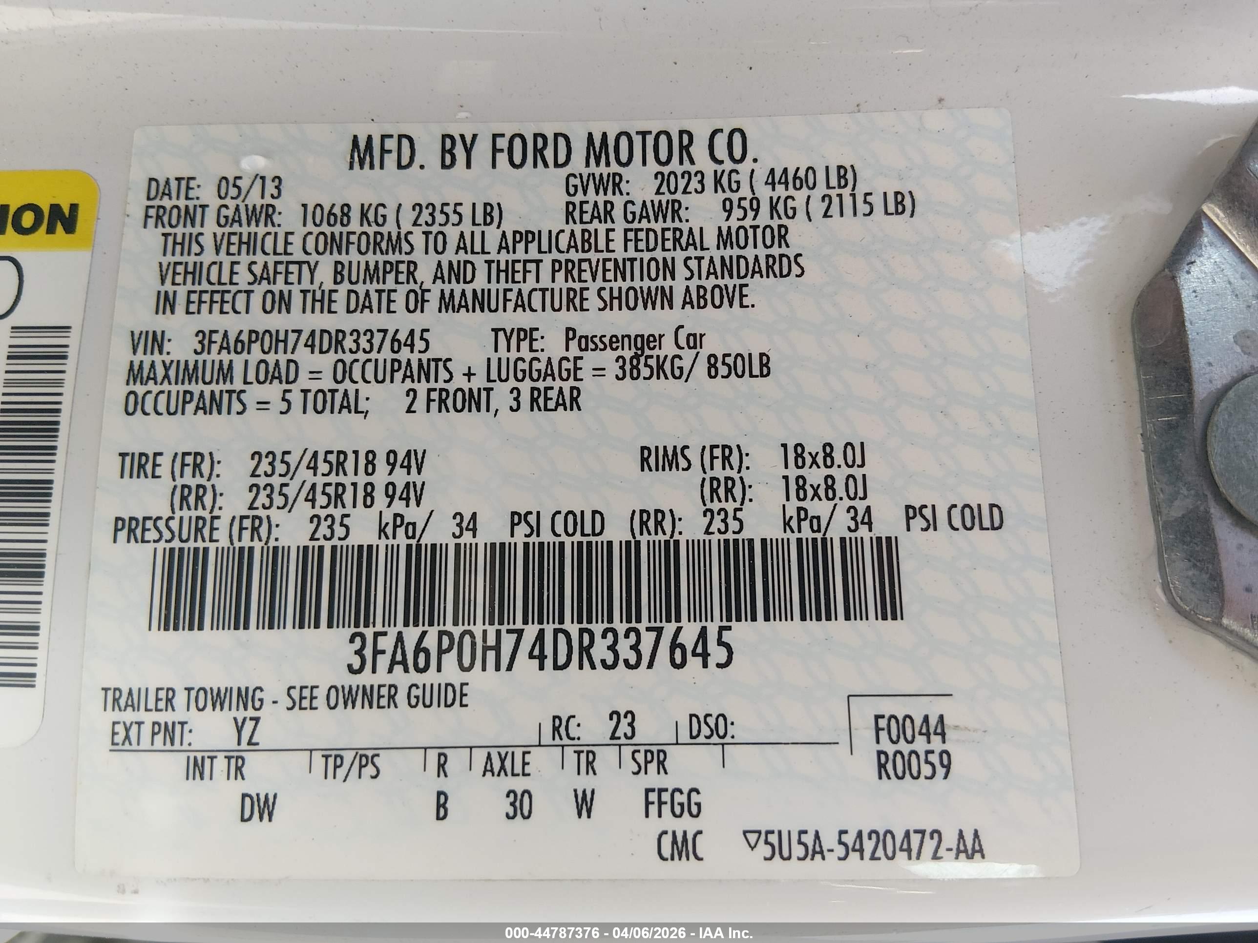 FORD FUSION image 9