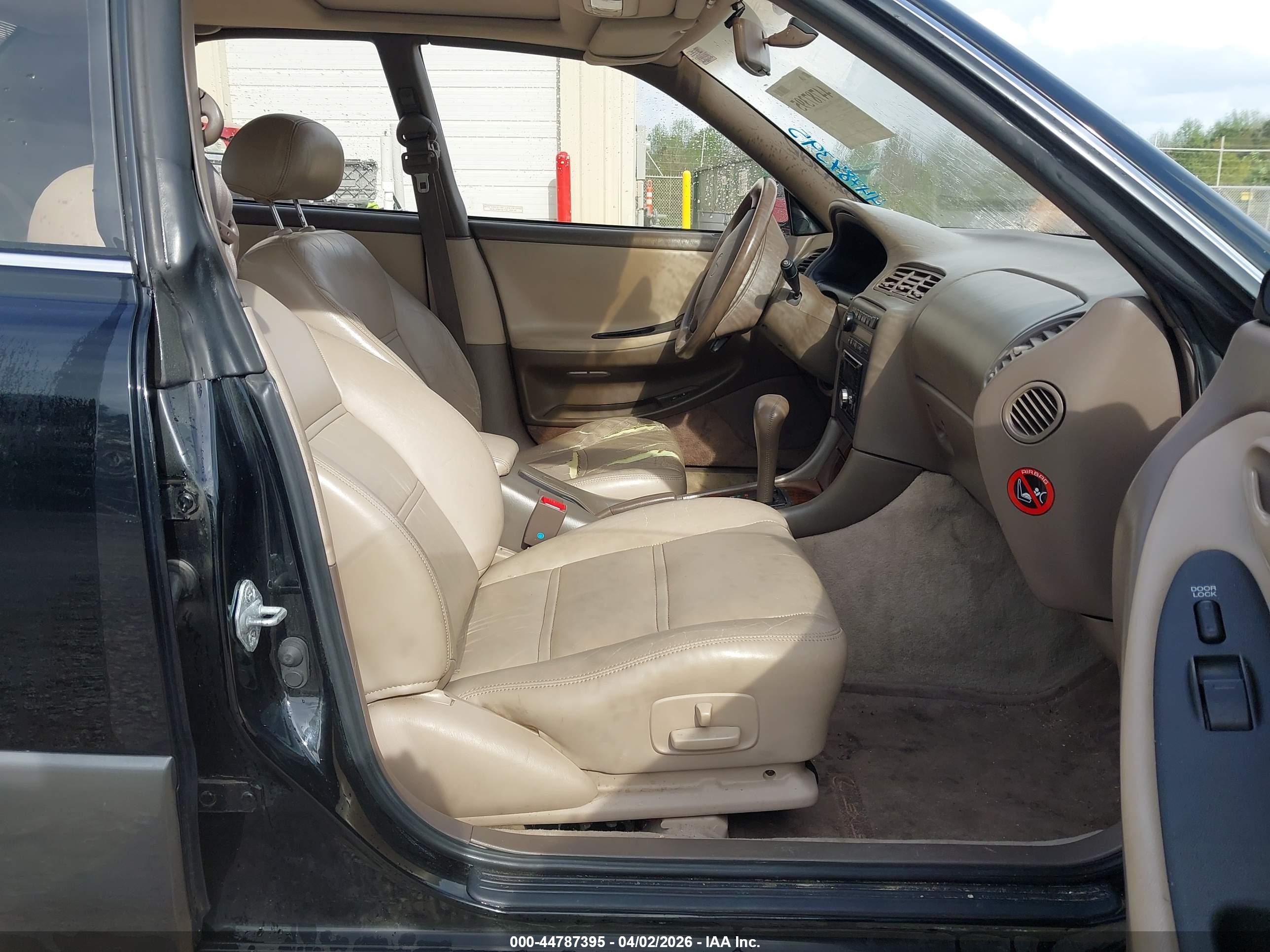 LEXUS ES image 5