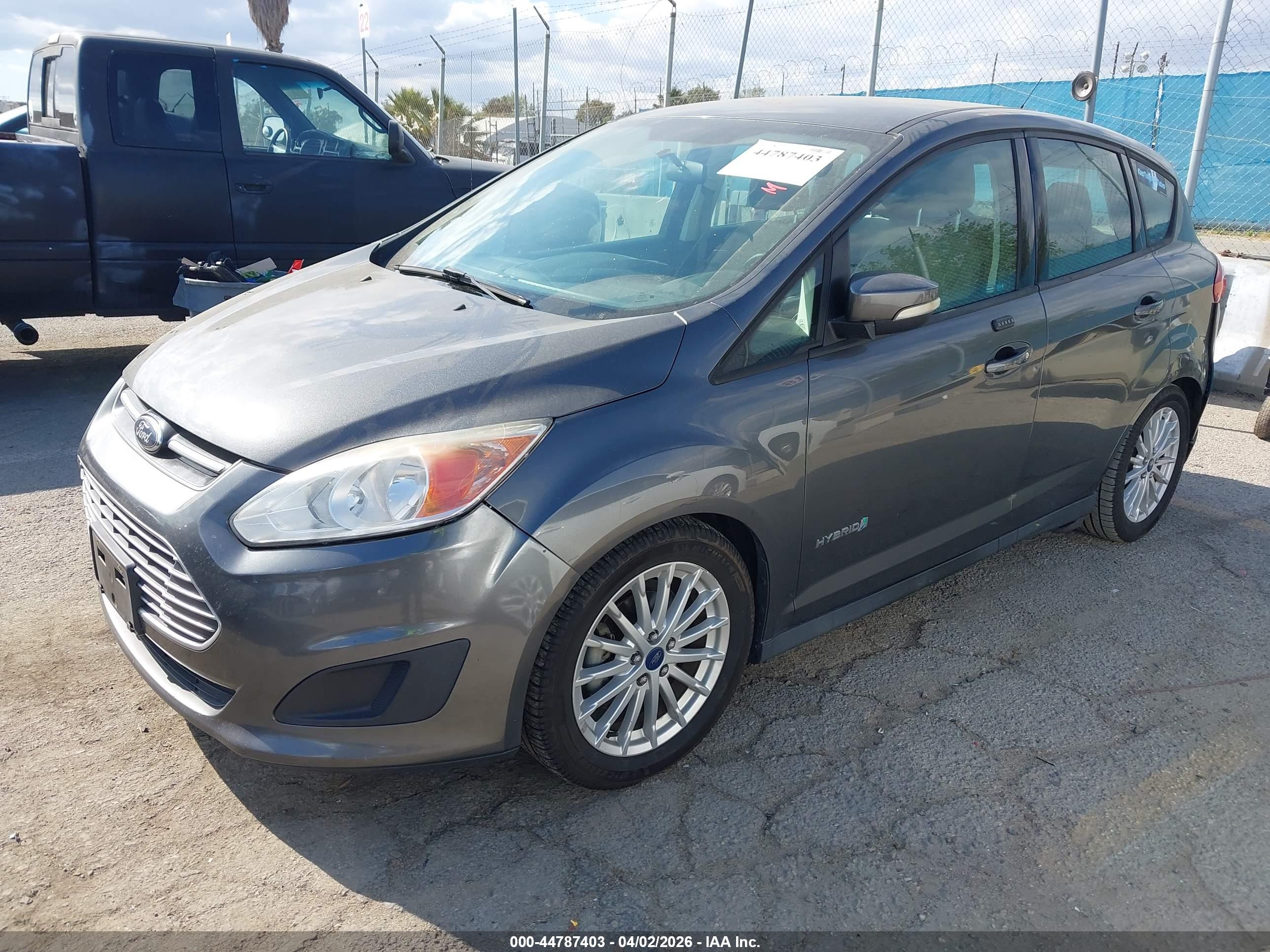 FORD C-MAX image 2