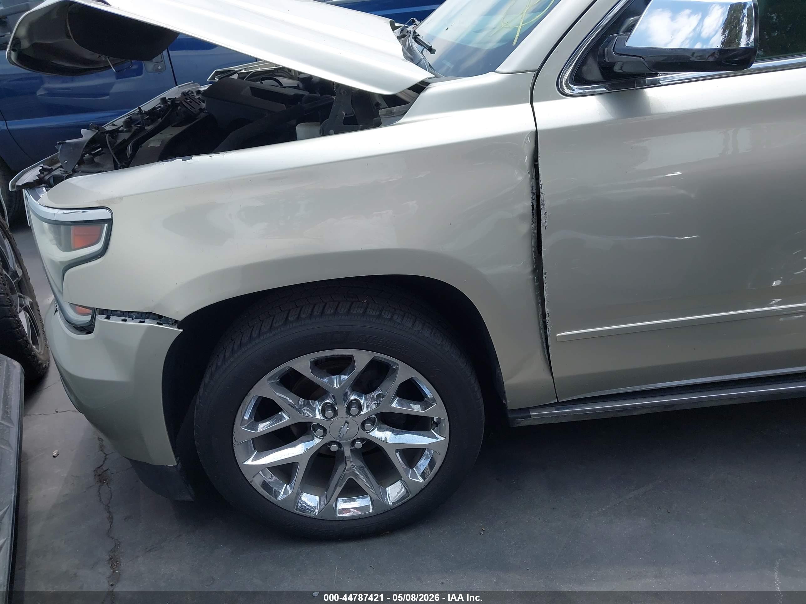 CHEVROLET TAHOE image 2
