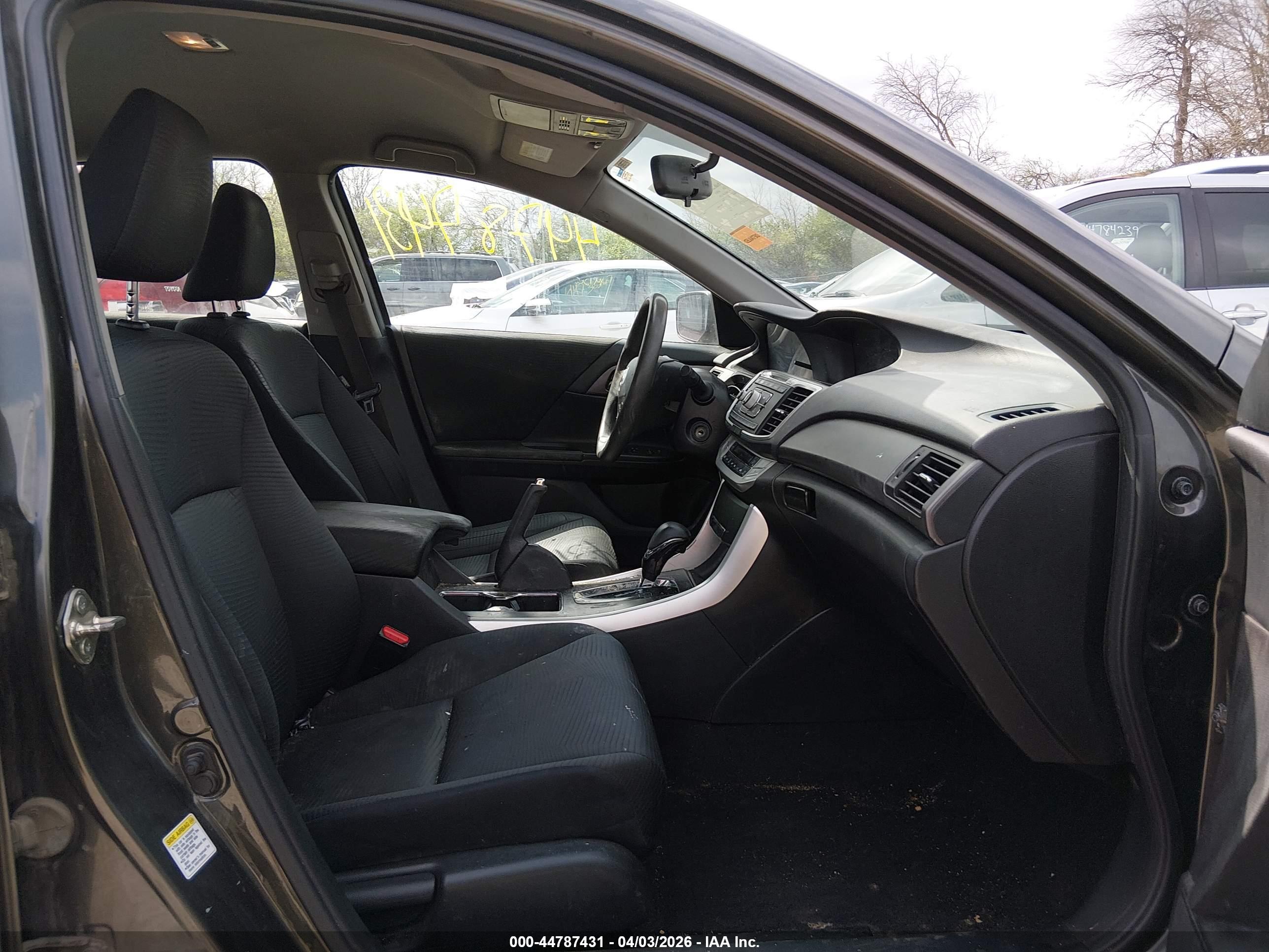 HONDA ACCORD image 5
