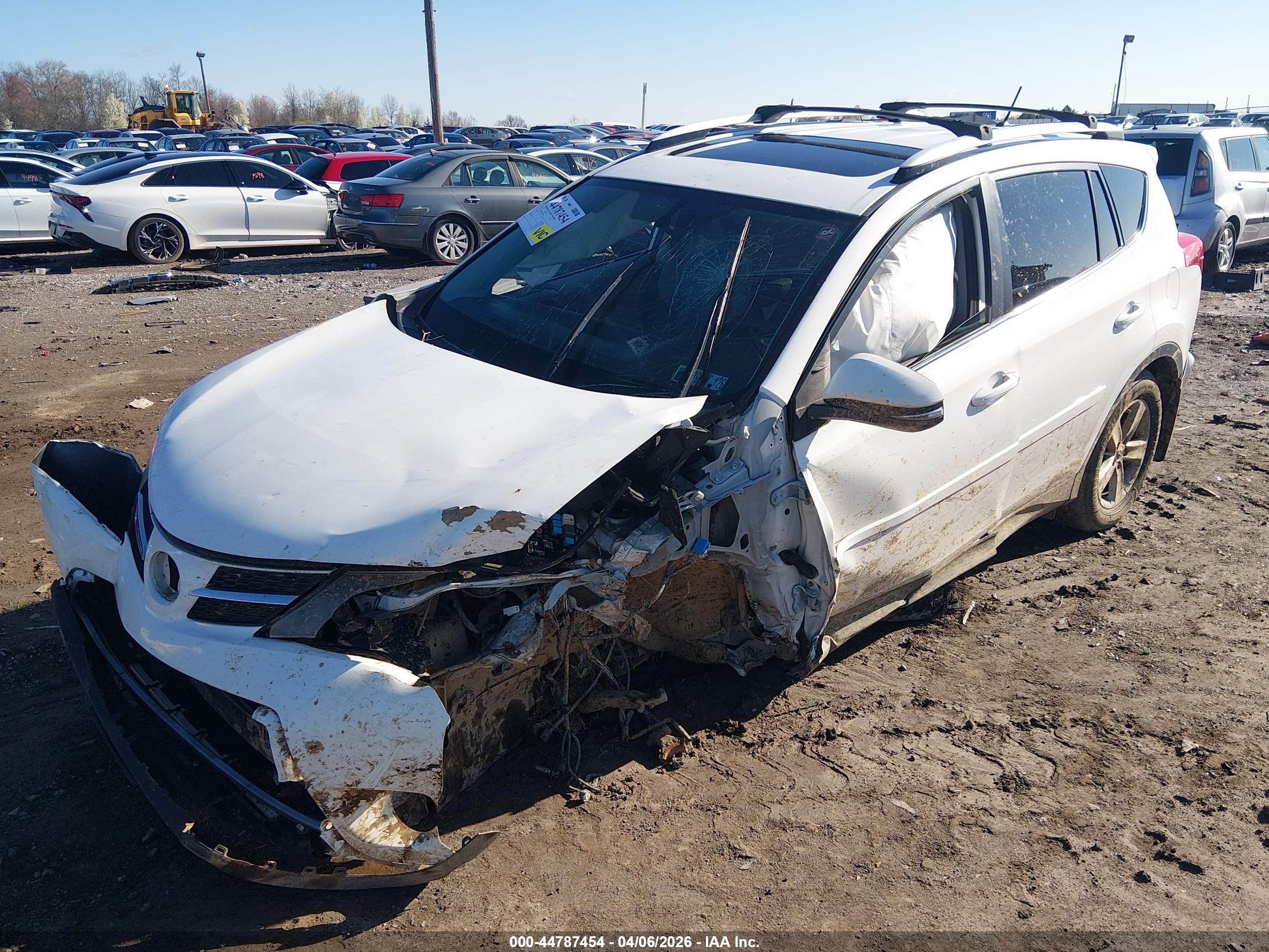 TOYOTA RAV4 image 6