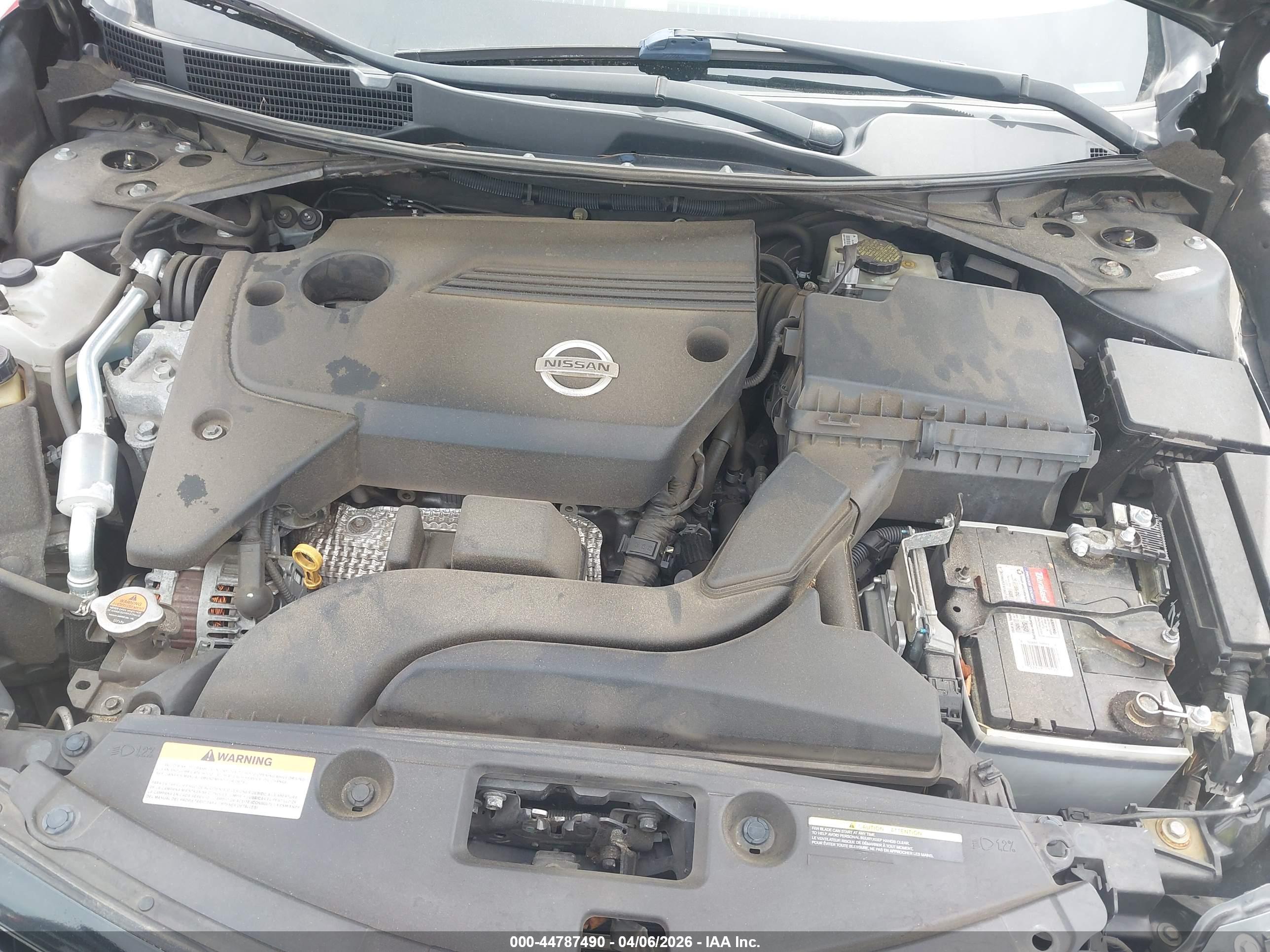 NISSAN ALTIMA image 10