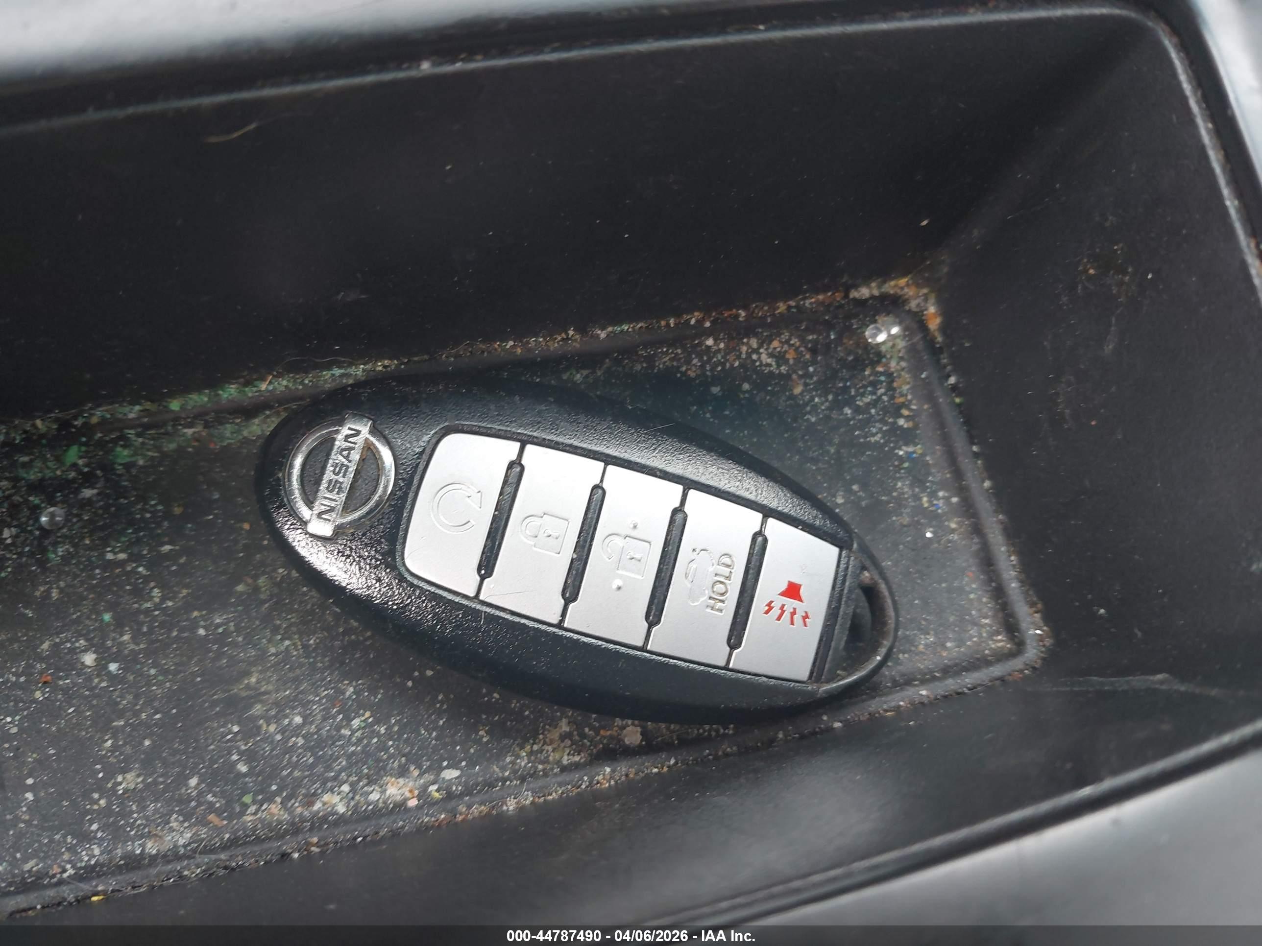 NISSAN ALTIMA image 11