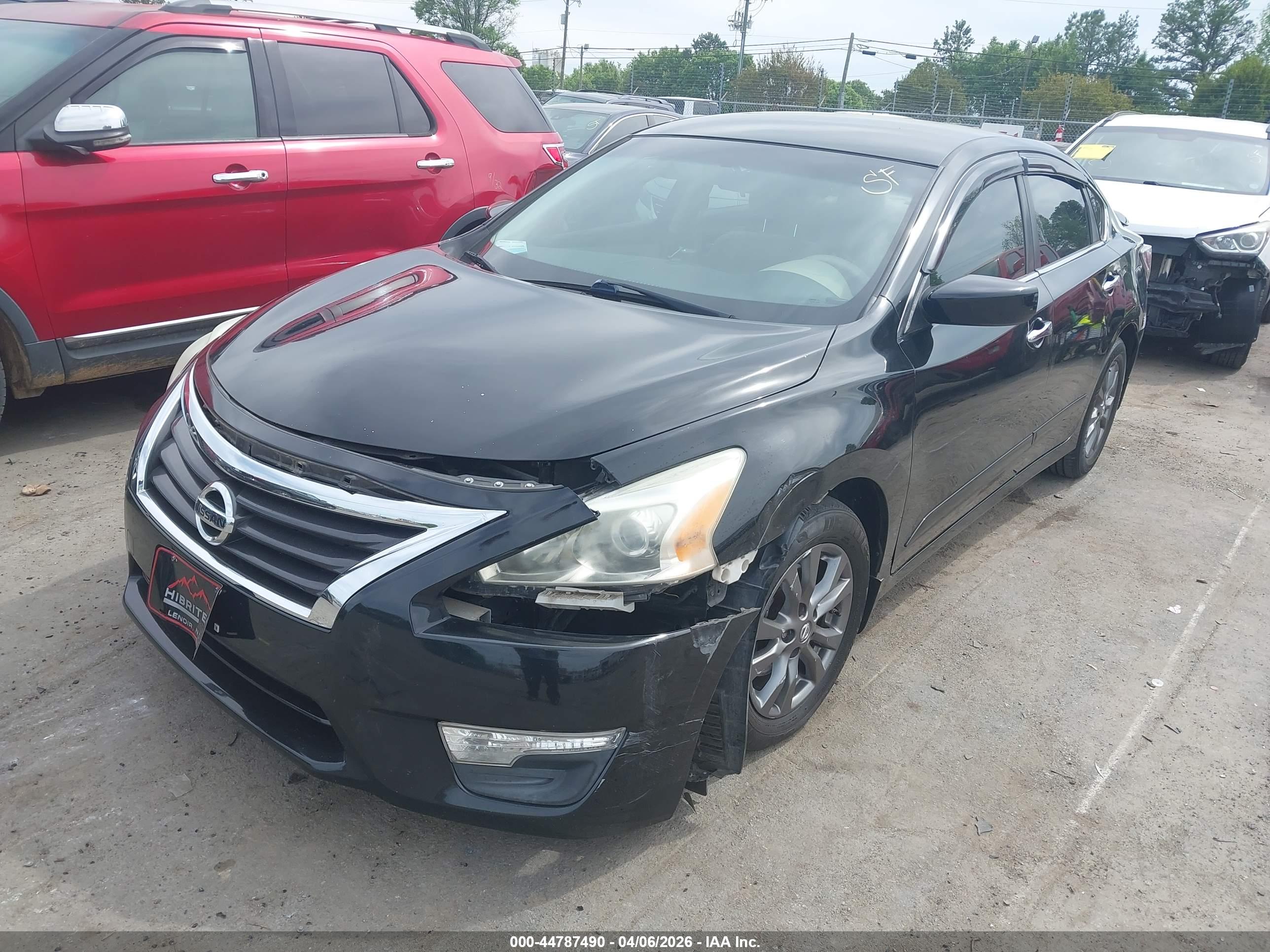 NISSAN ALTIMA image 2