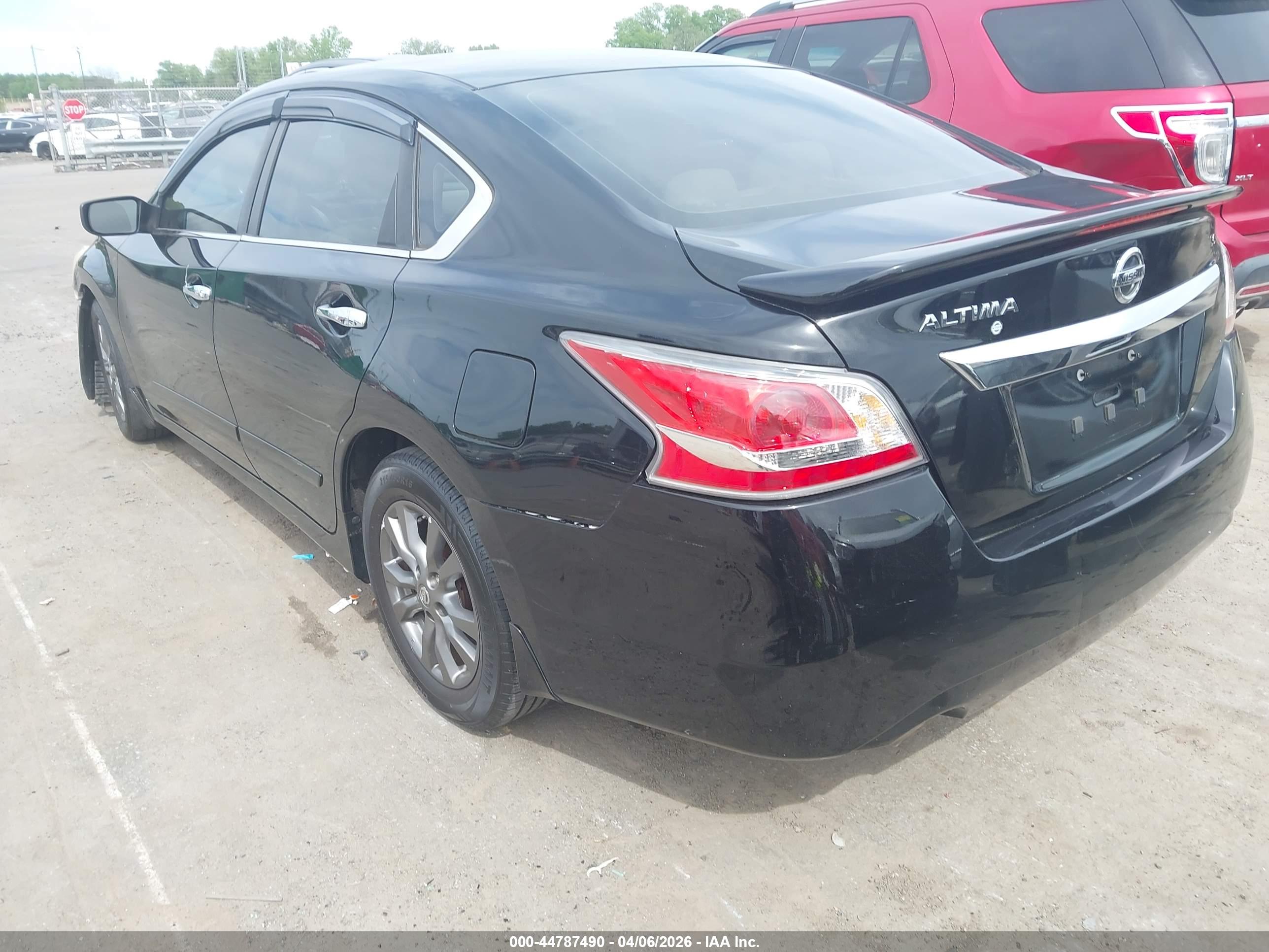 NISSAN ALTIMA image 3