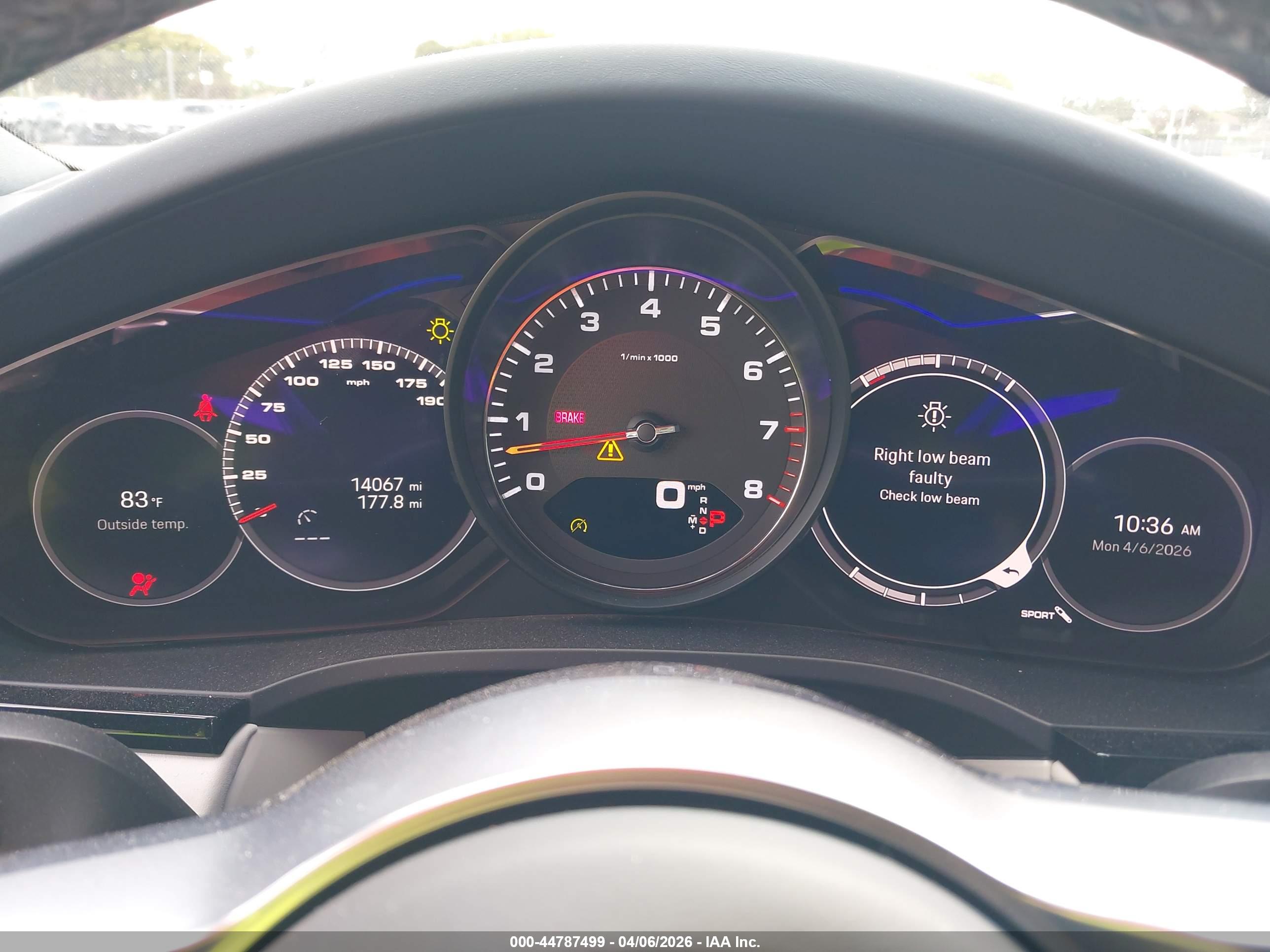 PORSCHE CAYENNE image 7