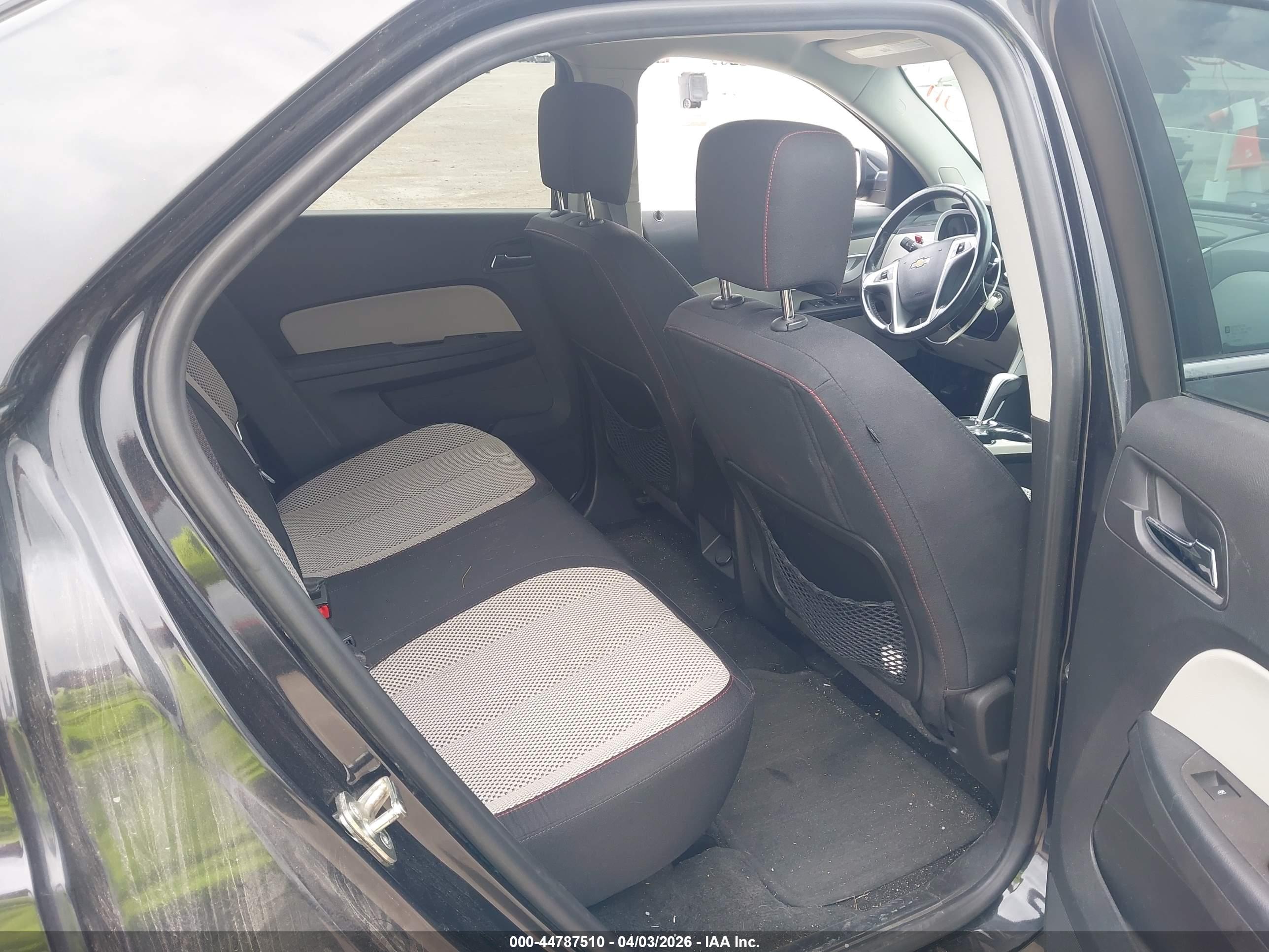 CHEVROLET EQUINOX image 8