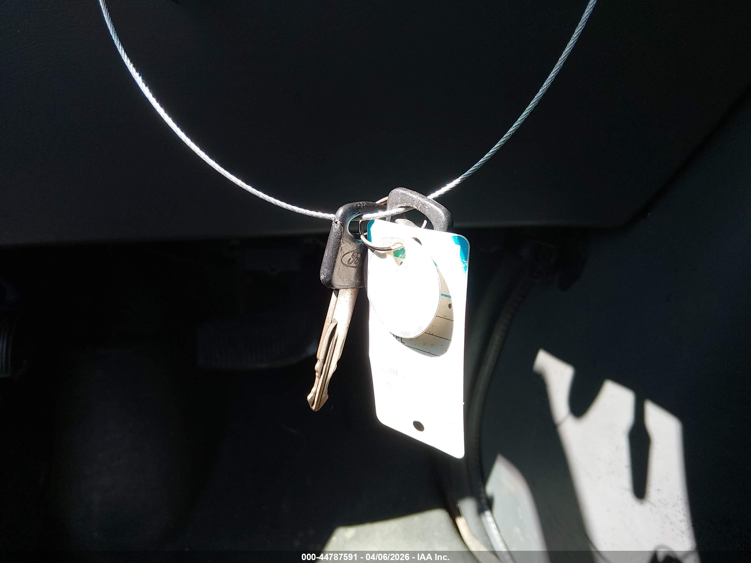 FORD E-350 image 11