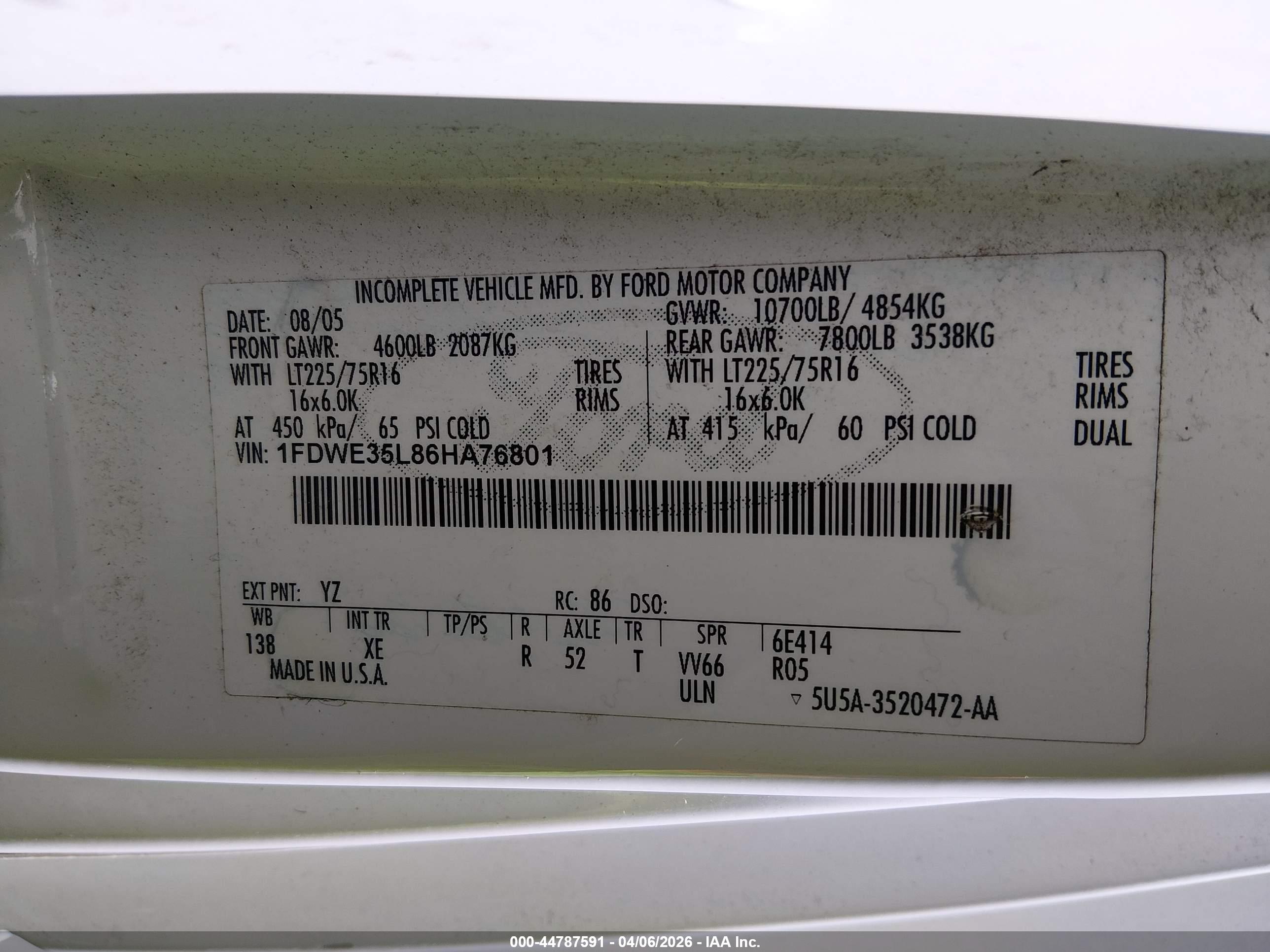 FORD E-350 image 9