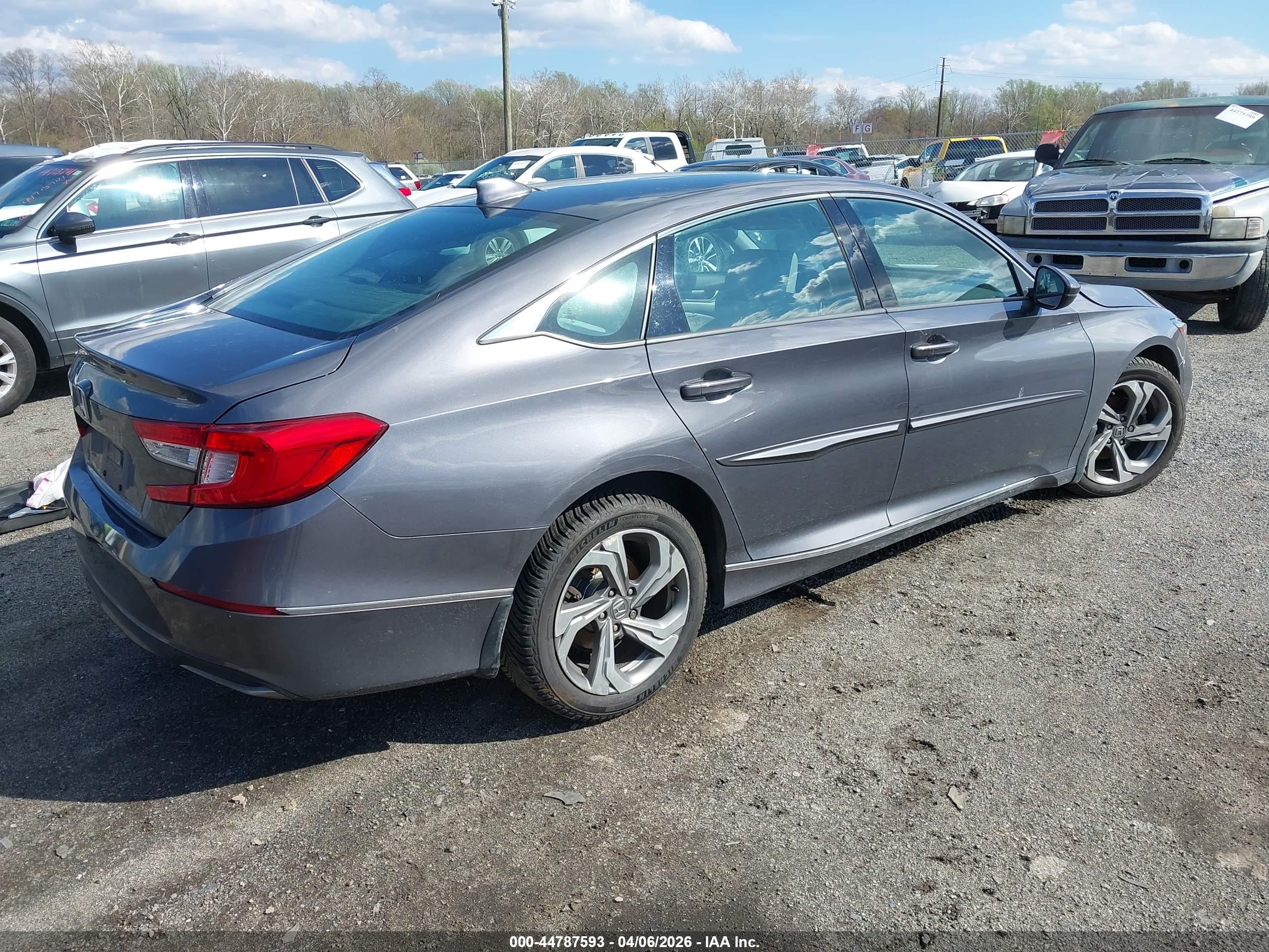 HONDA ACCORD image 4