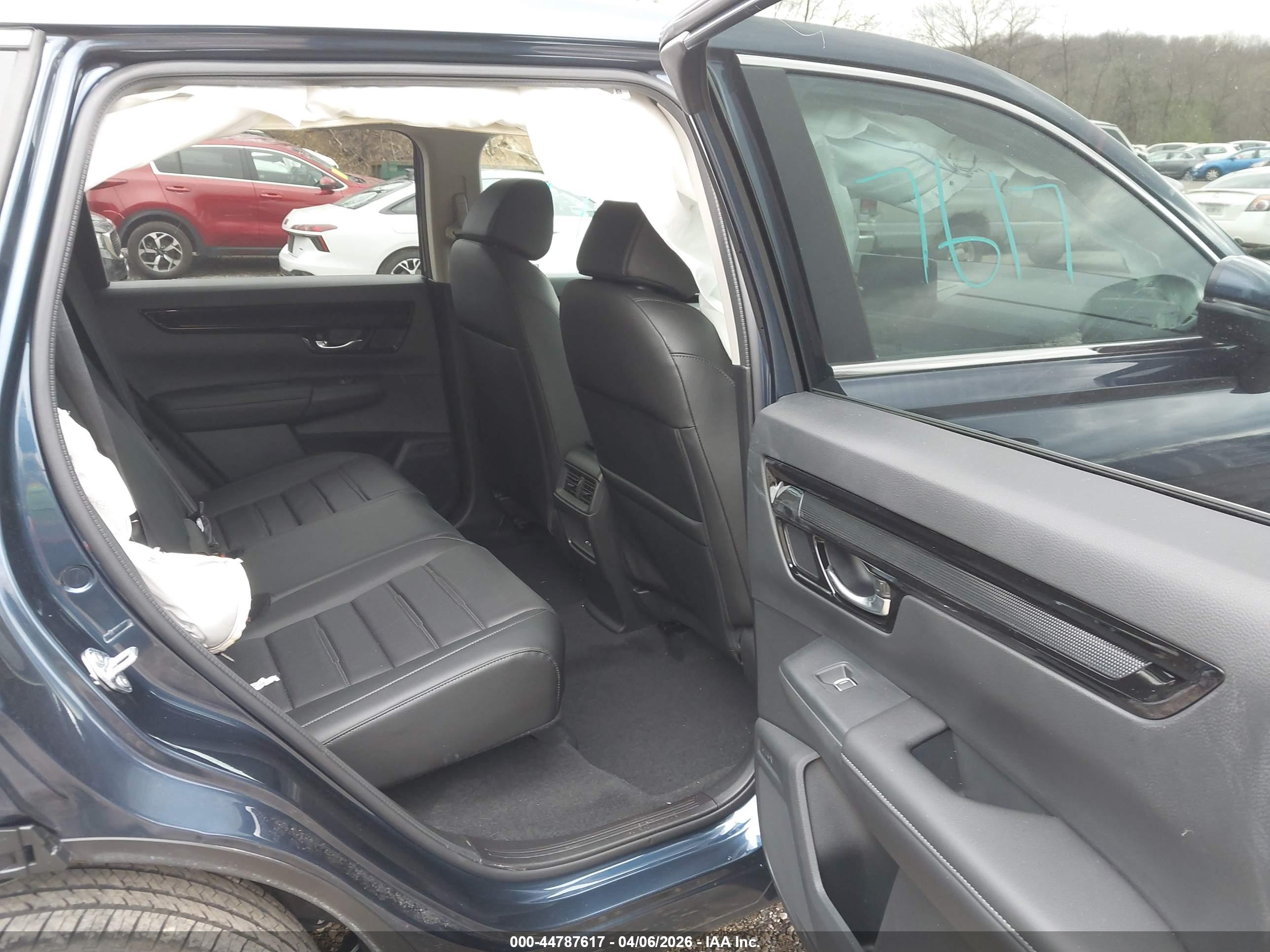 HONDA CR-V image 8