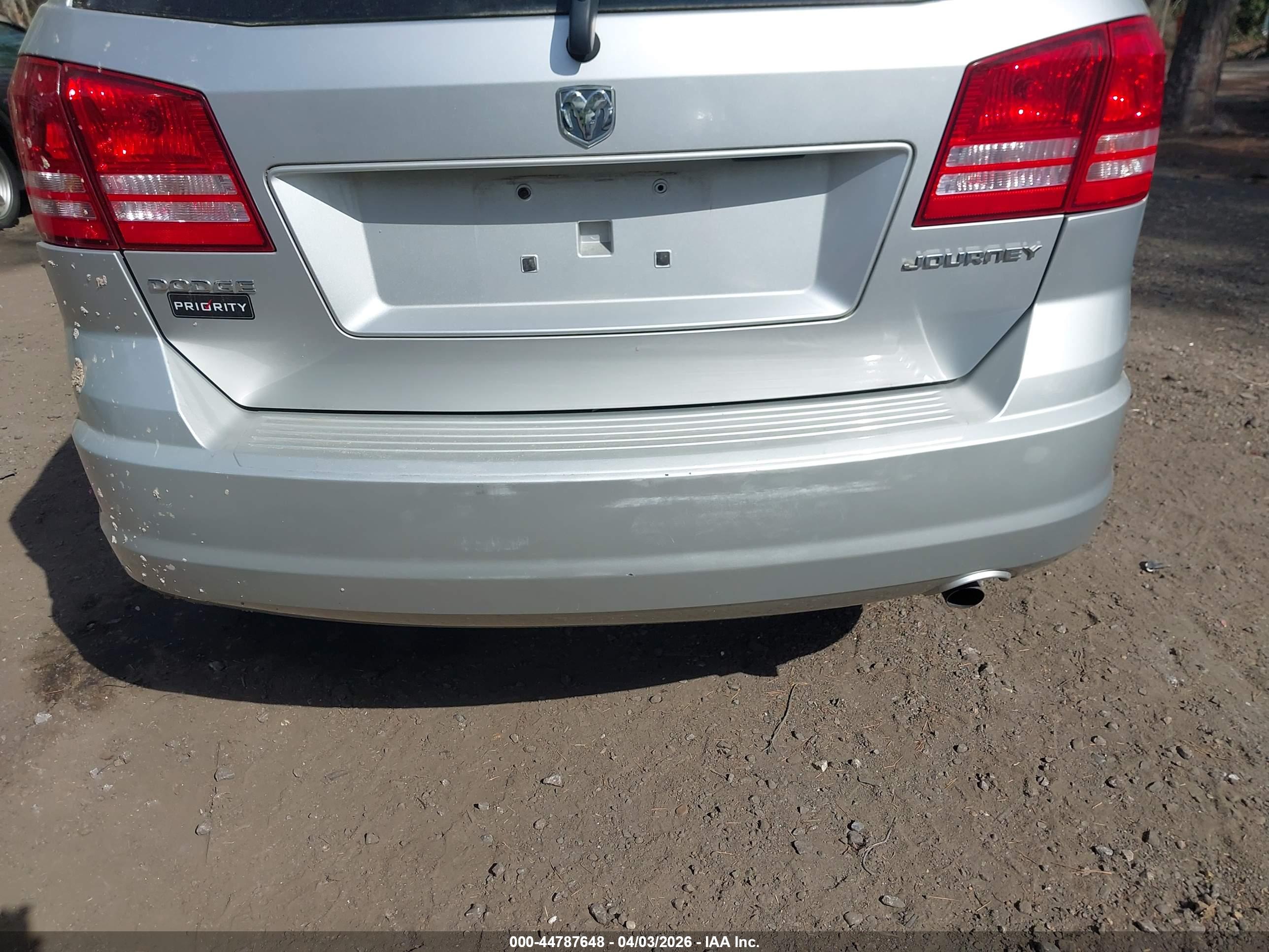 DODGE JOURNEY image 6