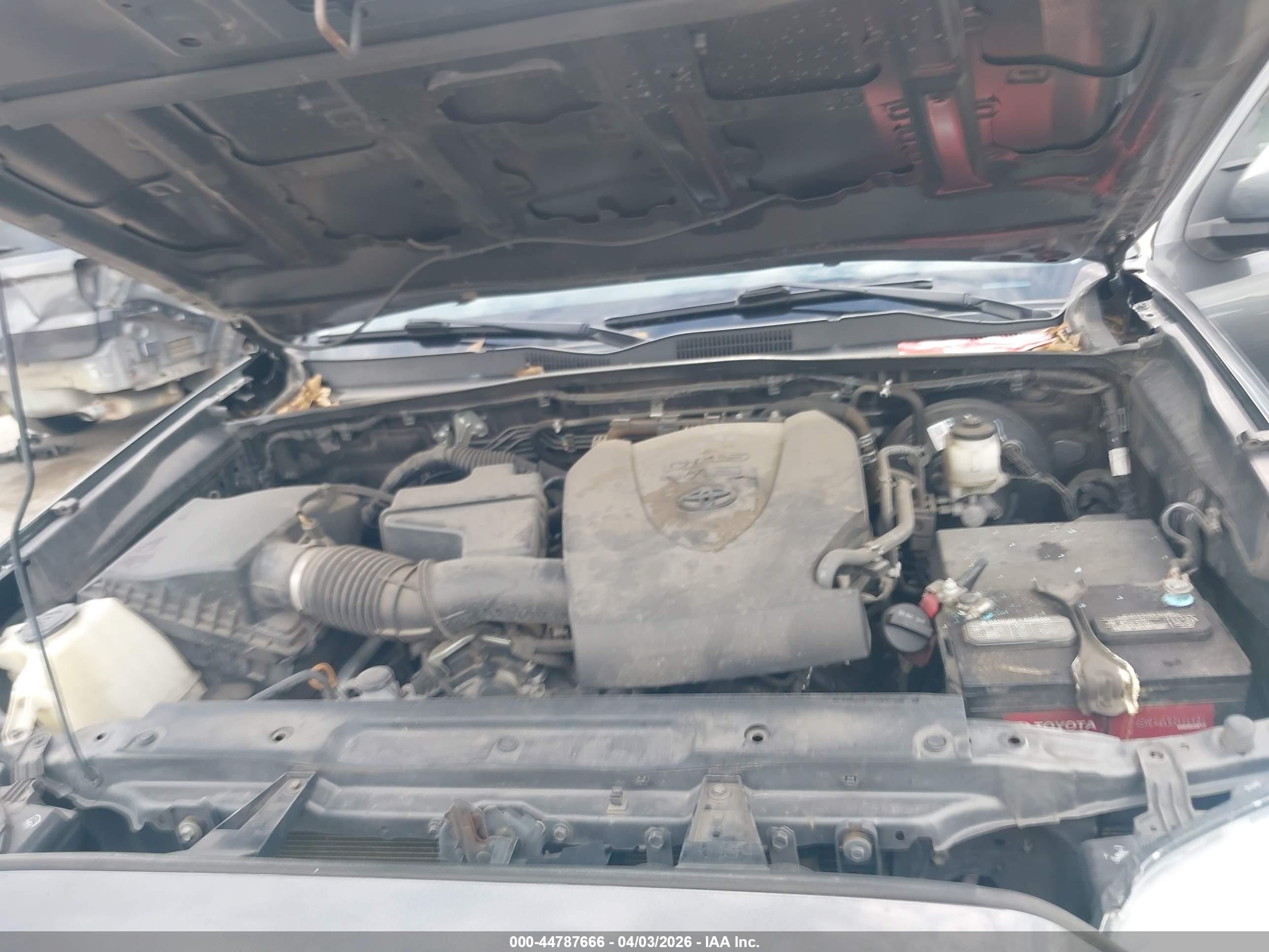 TOYOTA TACOMA image 10