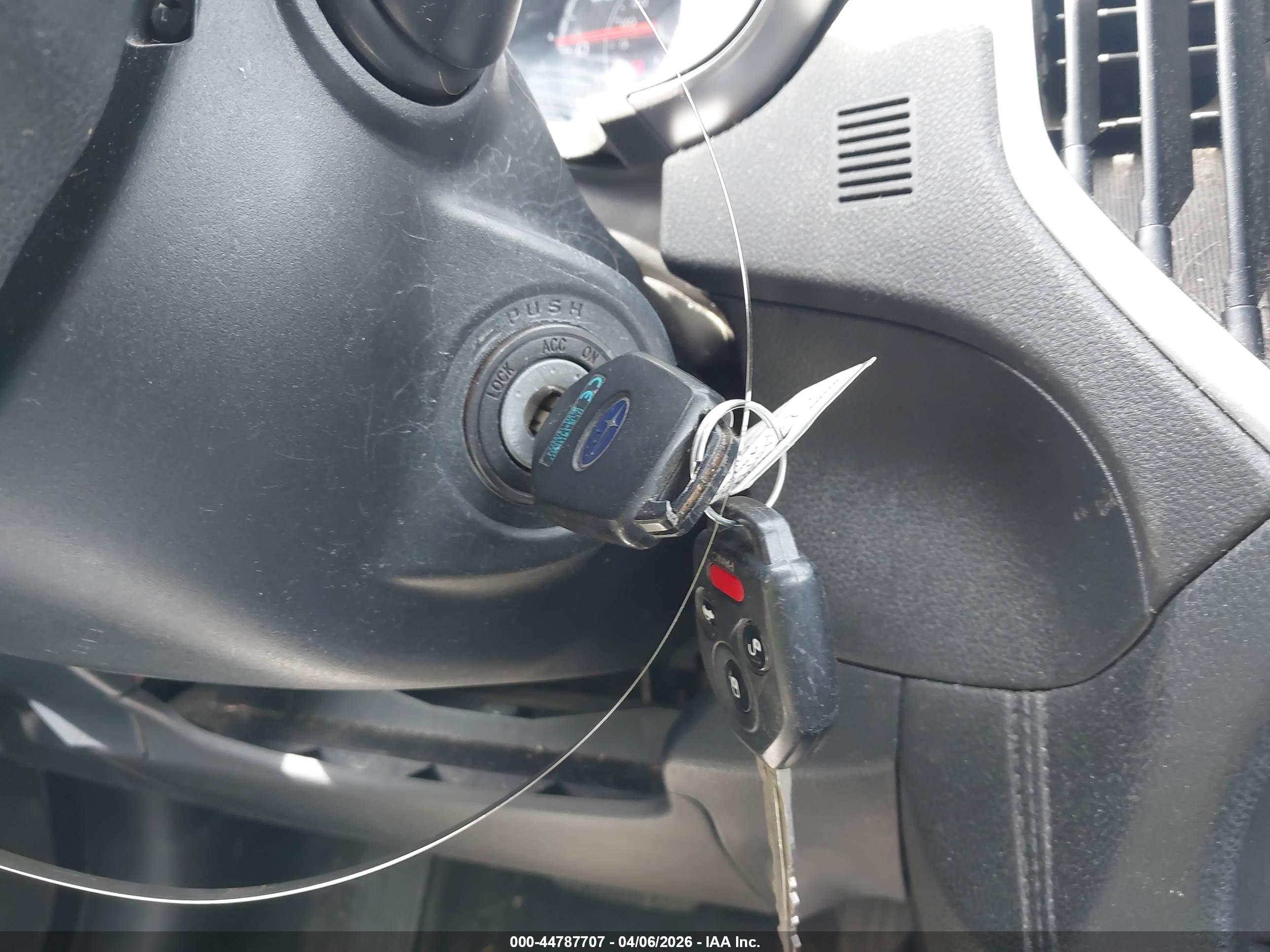SUBARU CROSSTREK image 11
