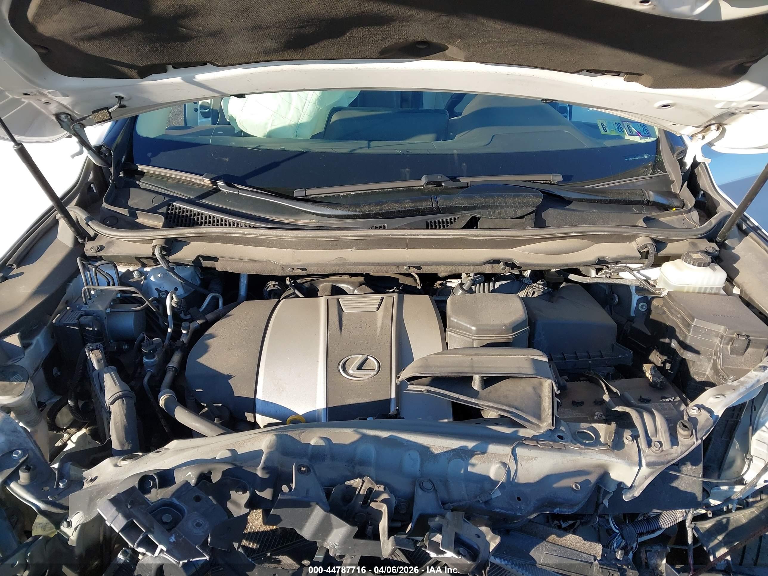 LEXUS RX image 10