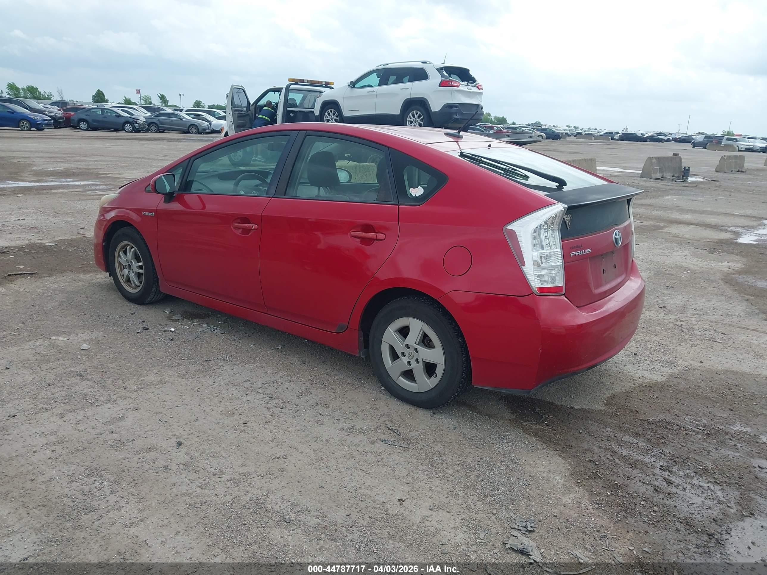 TOYOTA PRIUS image 3