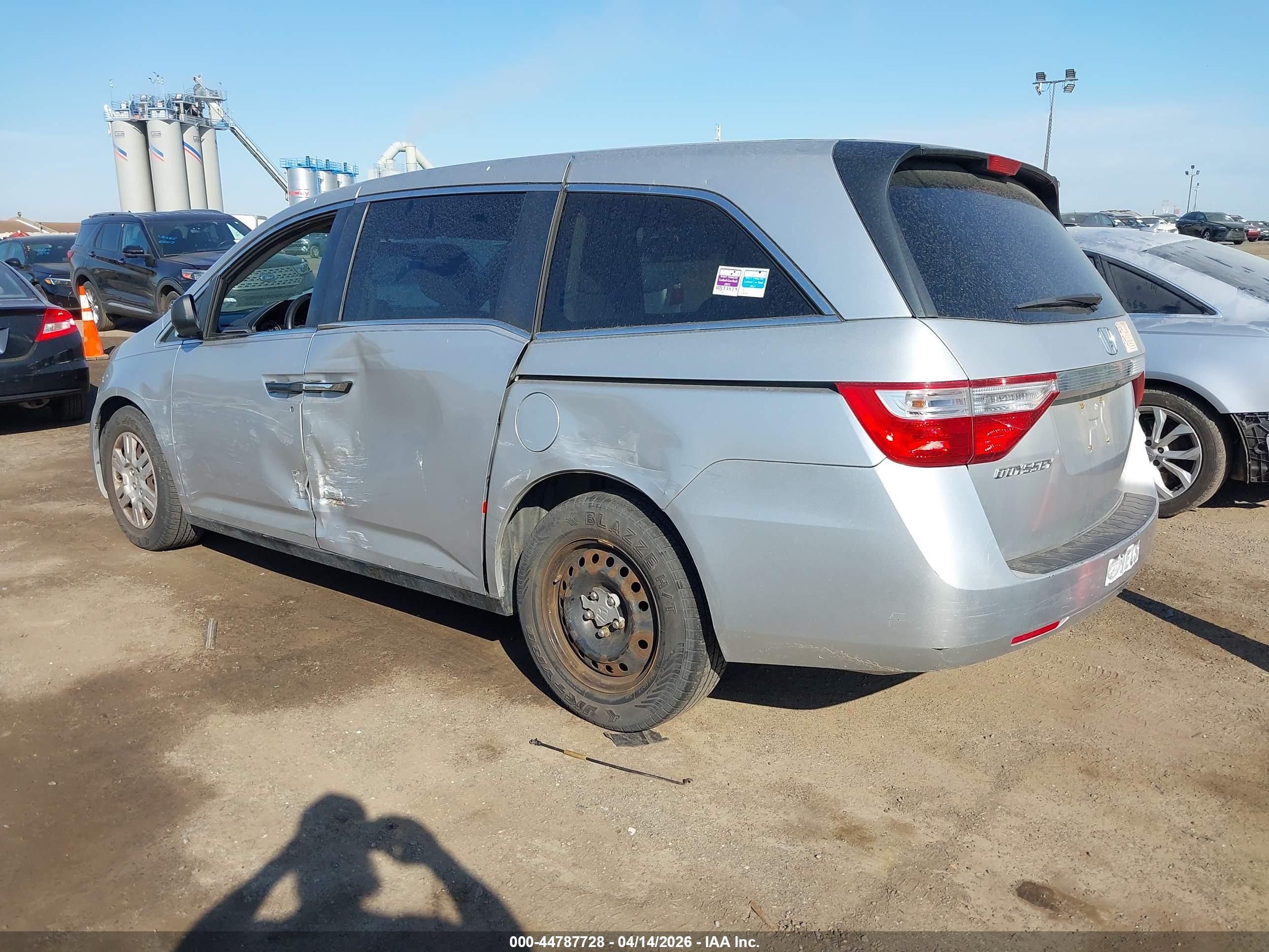 HONDA ODYSSEY image 3