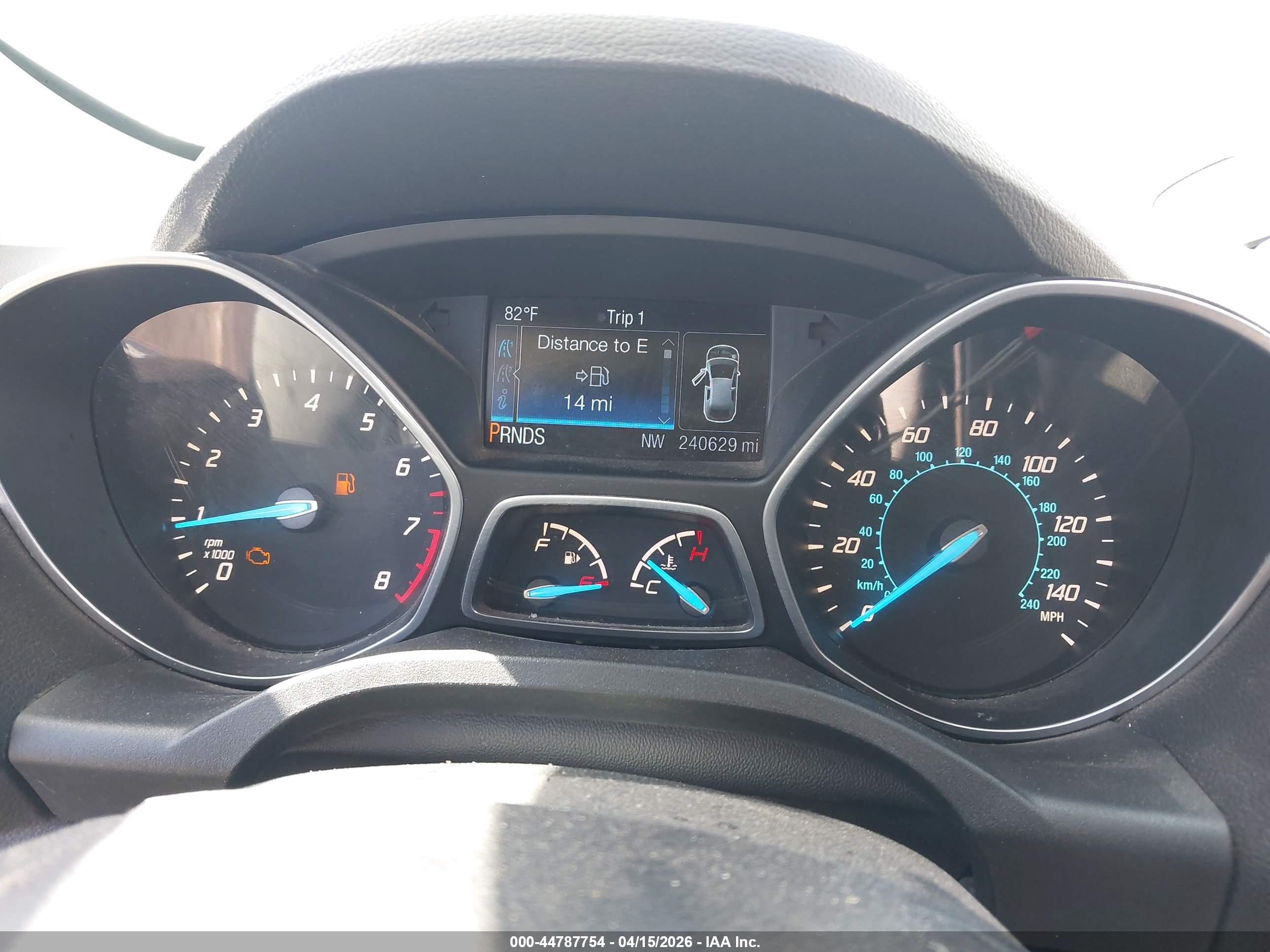 FORD ESCAPE image 7